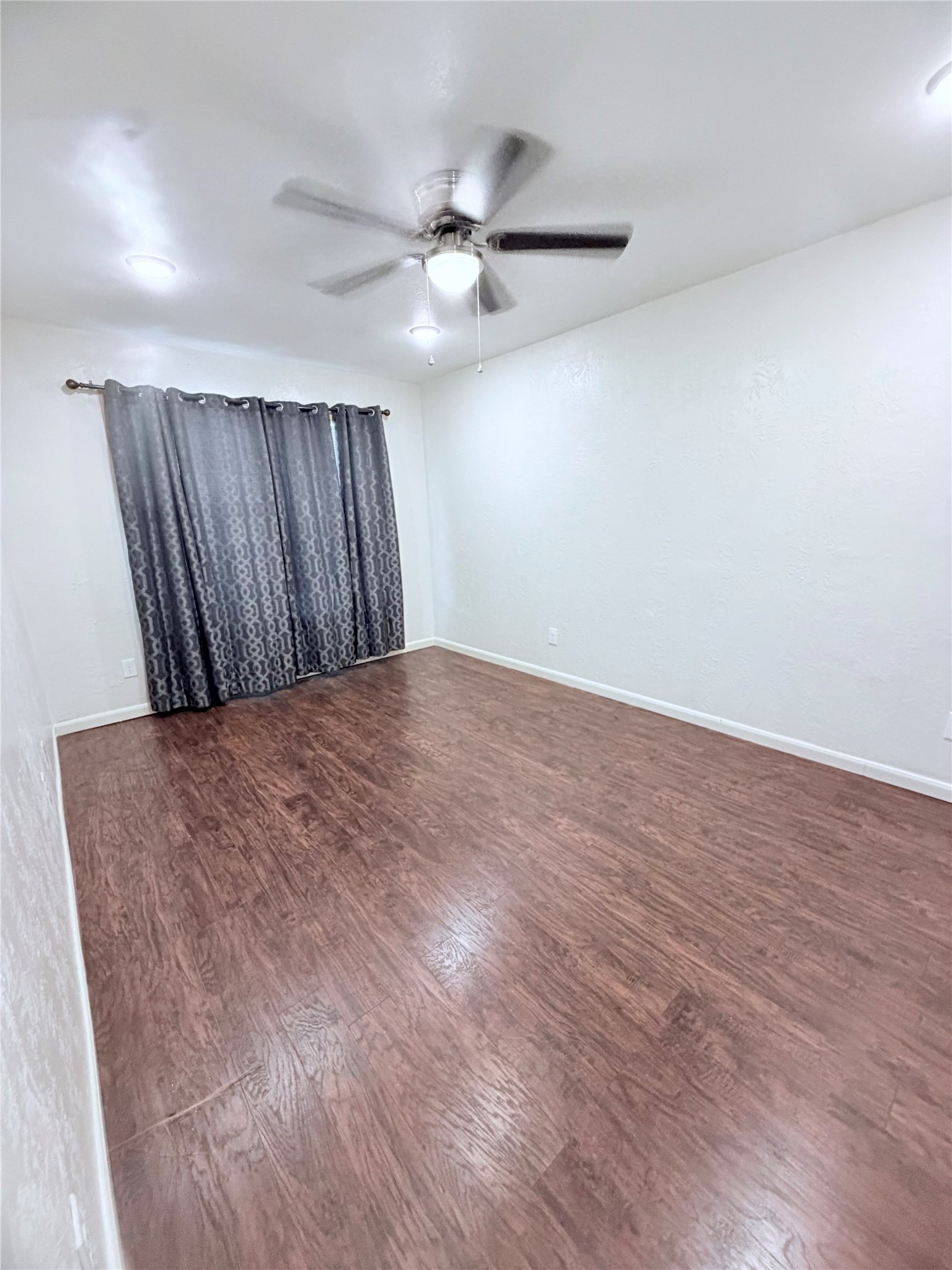 10345 Muscatine Street Property Photo 6