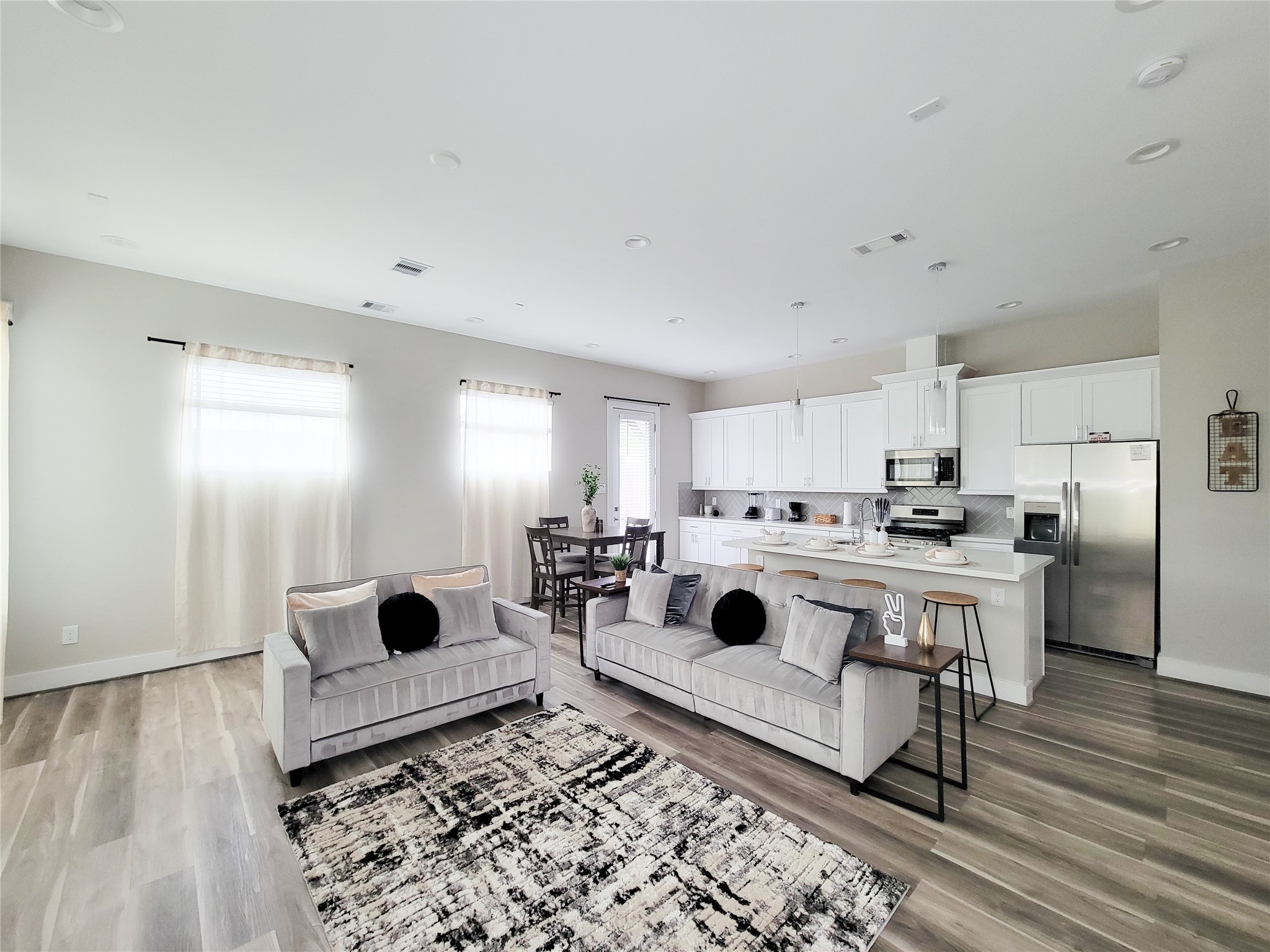 7522 Sandle Property Photo 4