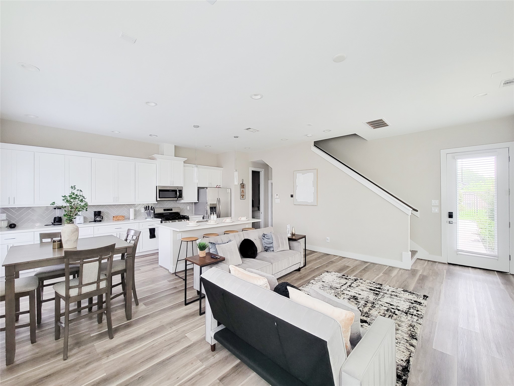 7522 Sandle Property Photo 5