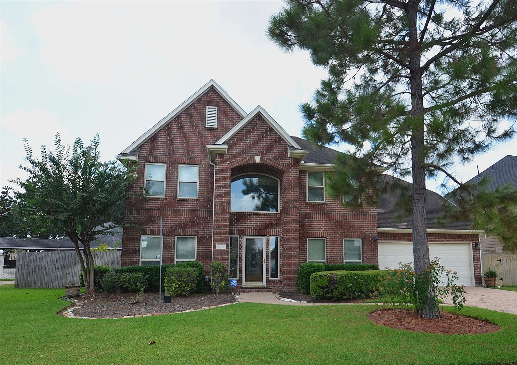 1504 Pine Grove Lane Property Photo 1