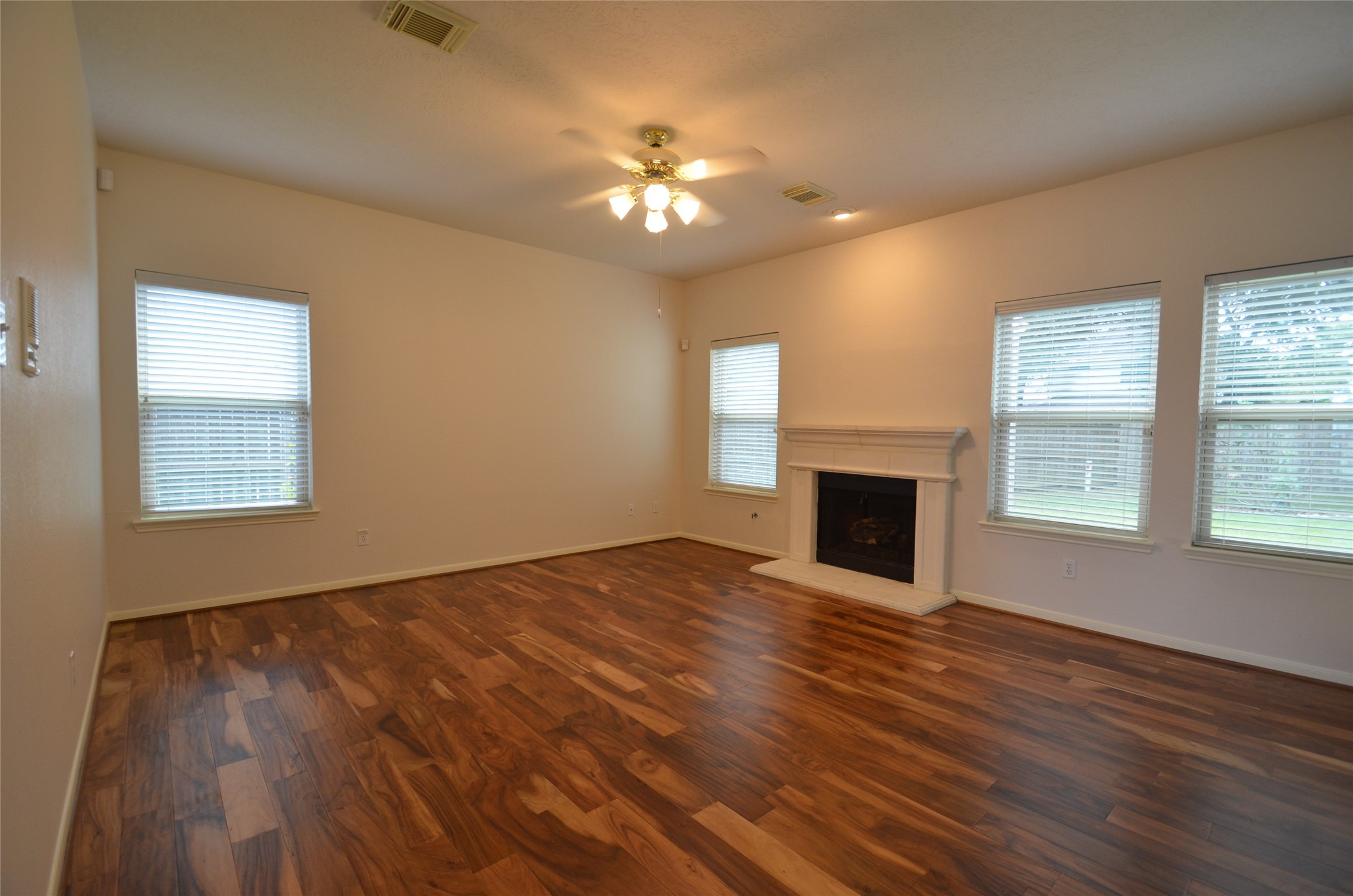 1504 Pine Grove Lane Property Photo 8