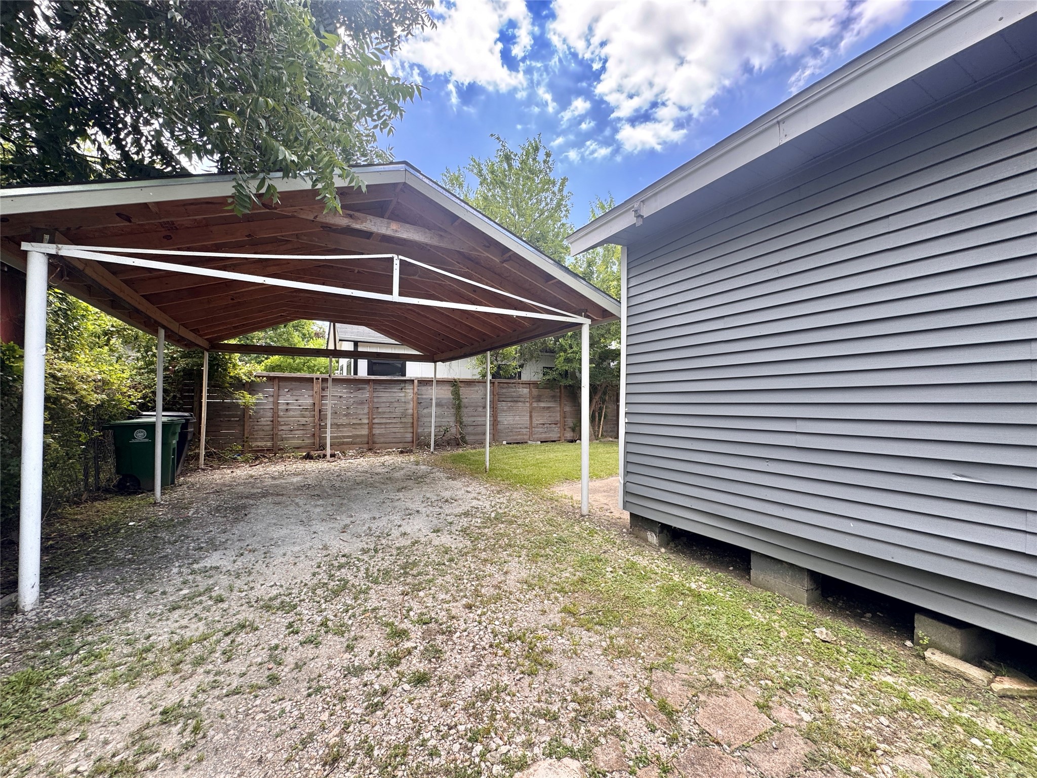 4106 Robertson Street Property Photo 16