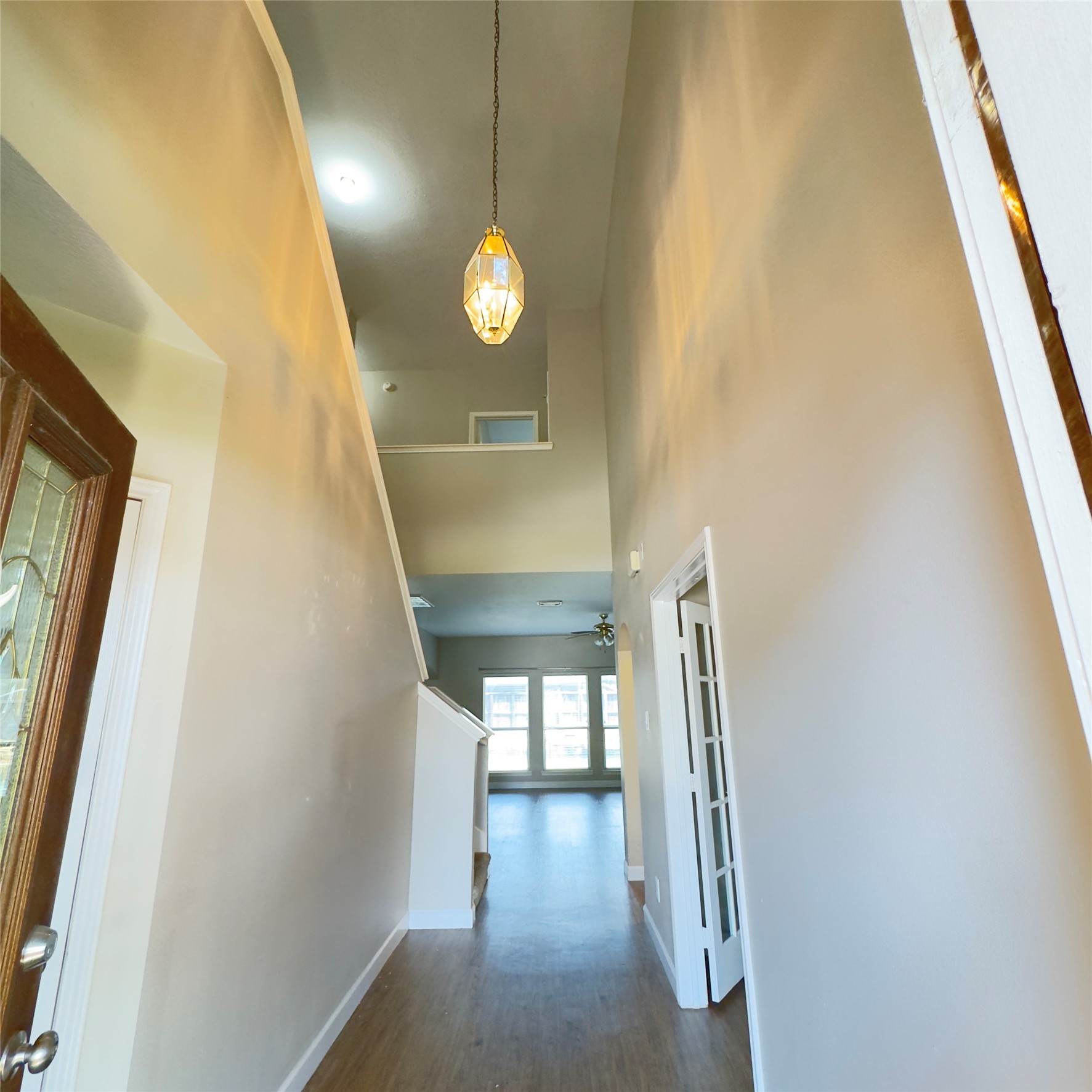 2417 Seguine Drive Property Photo 2