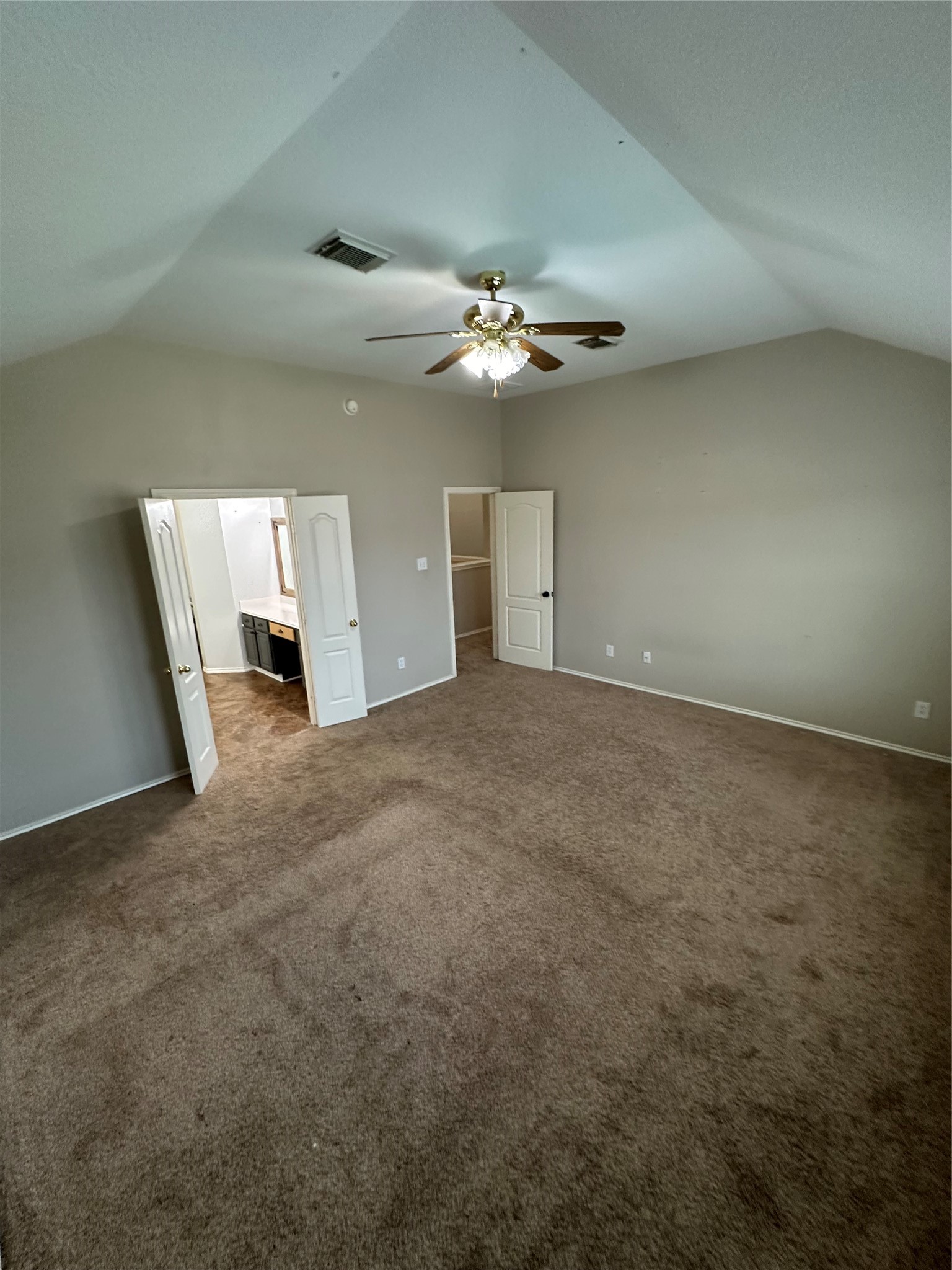 2417 Seguine Drive Property Photo 14