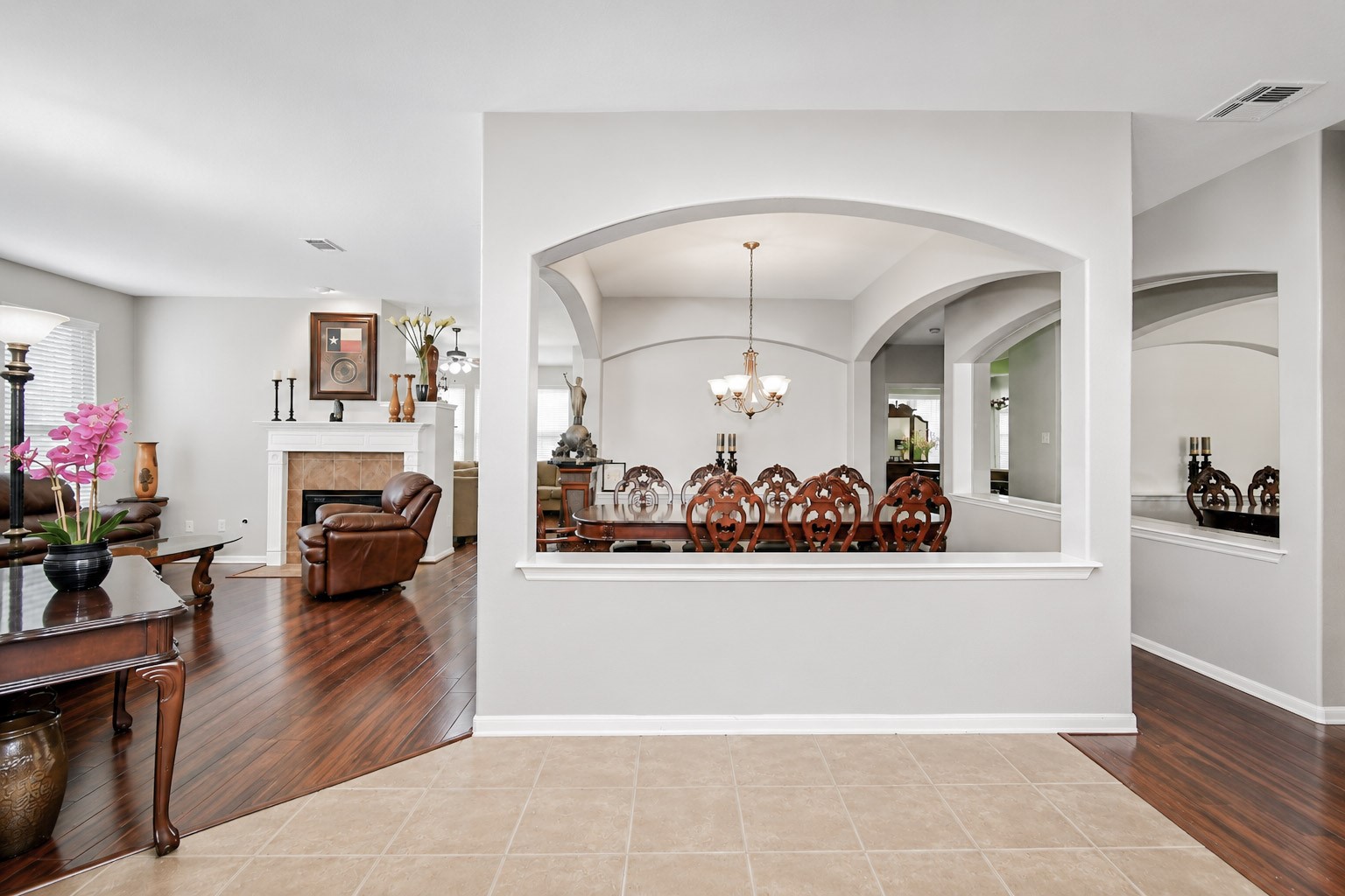 11414 Sleepy Hollow Trail Lane Property Photo 2