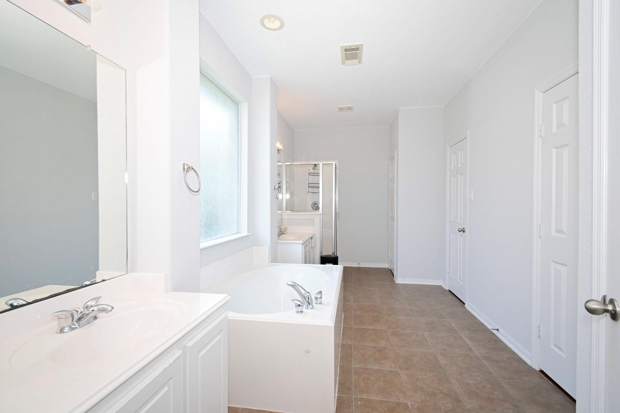 11414 Sleepy Hollow Trail Lane Property Photo 36