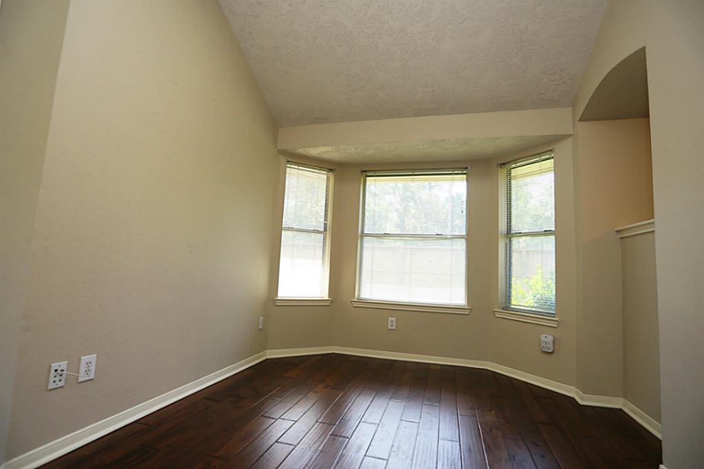 1718 Calmar Drive Property Photo 12