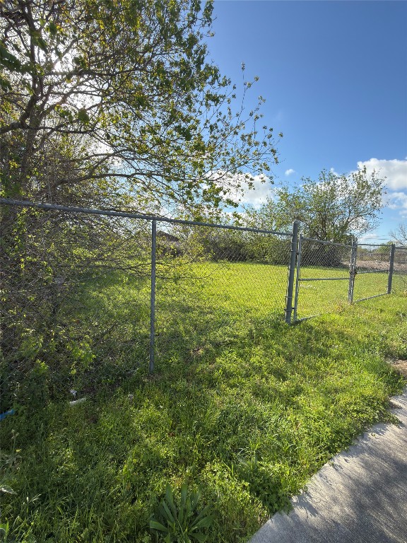 0 Cullen Property Photo 4