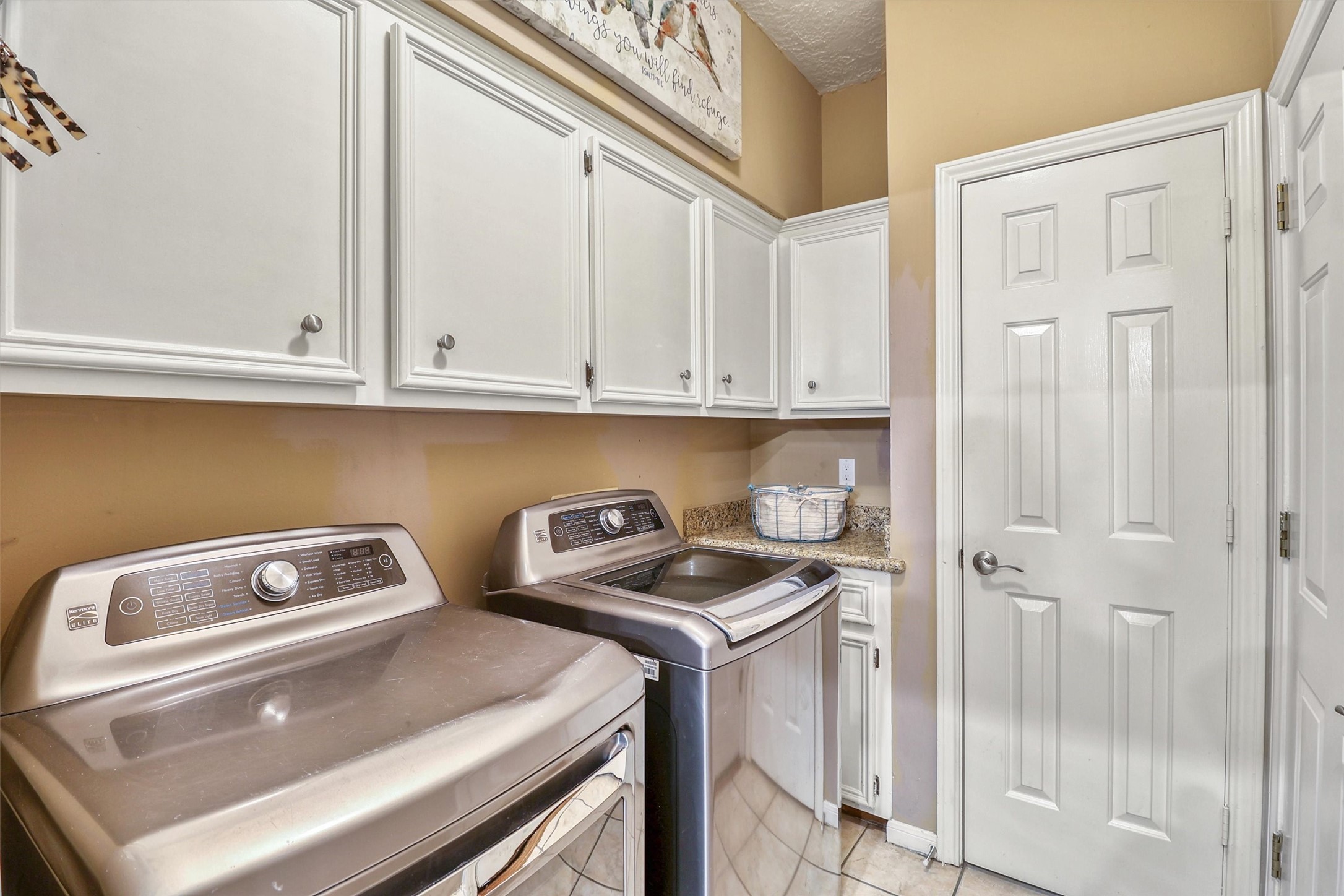2123 Woodland Drive Property Photo 14