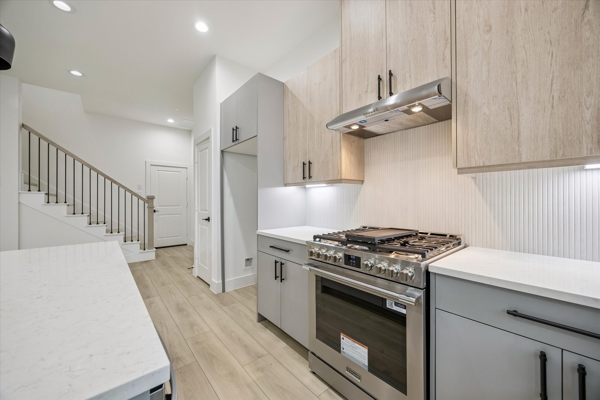 740 Curtin Street Property Photo 13