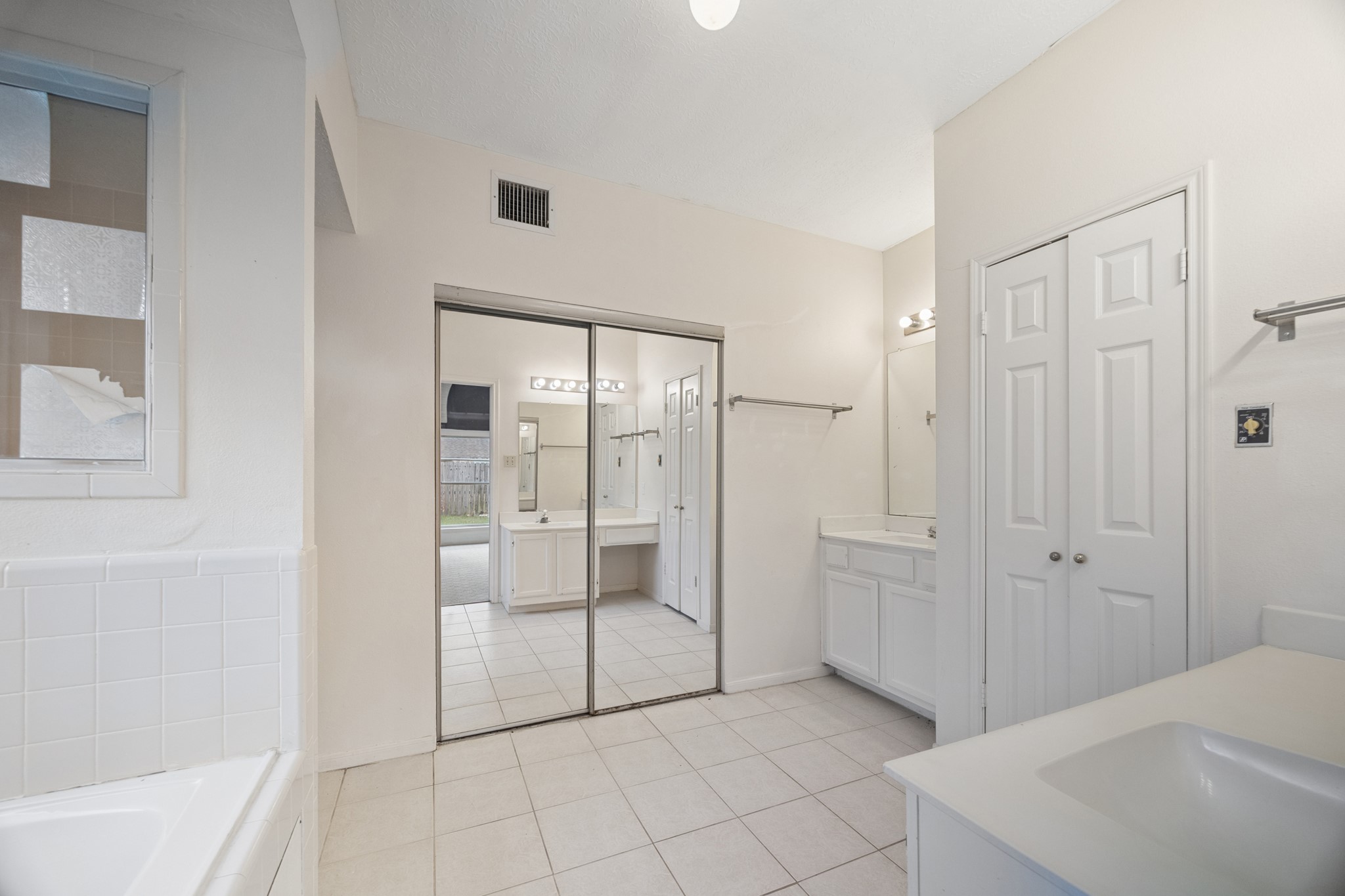 16326 Brush Meadow Court Property Photo 10