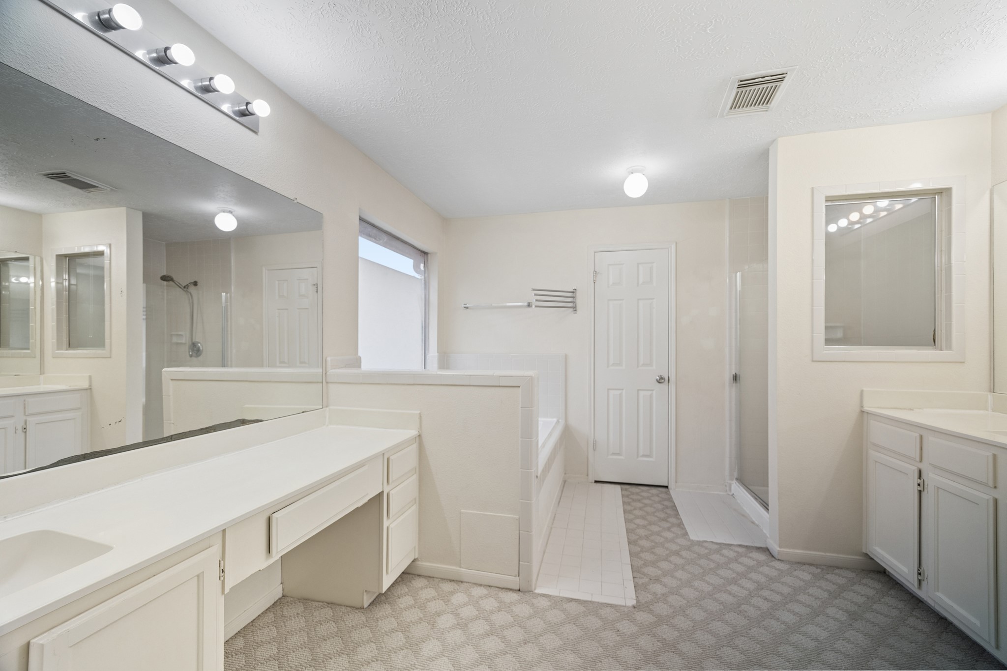 16326 Brush Meadow Court Property Photo 13