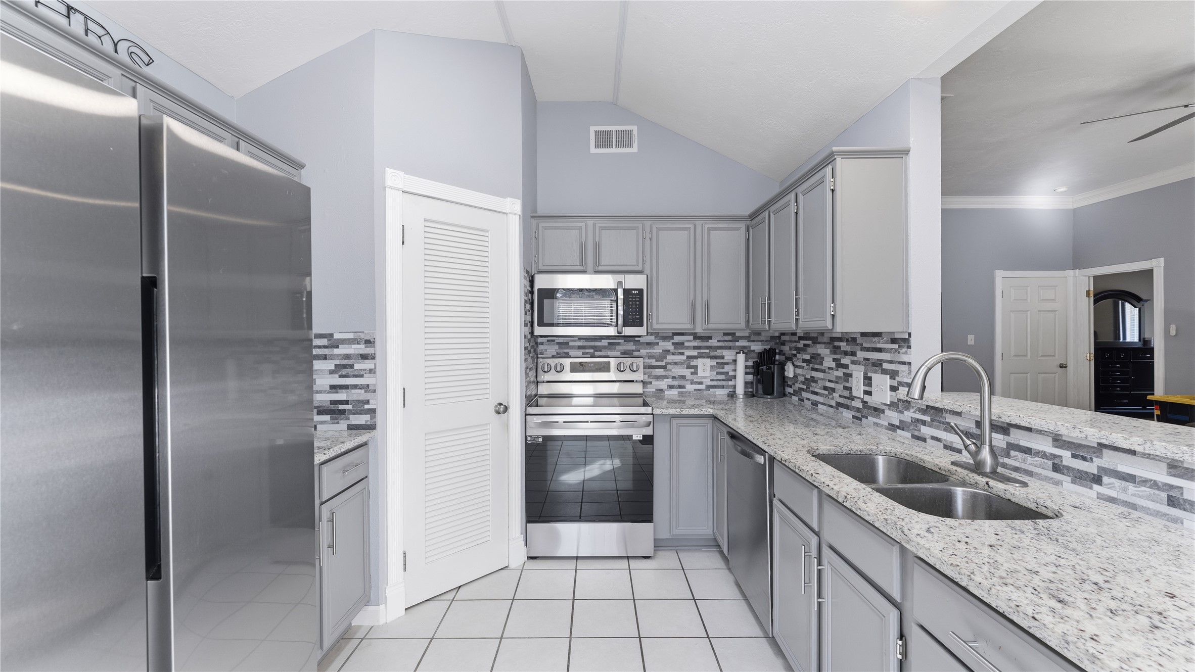 13 Westwood Drive Property Photo 14