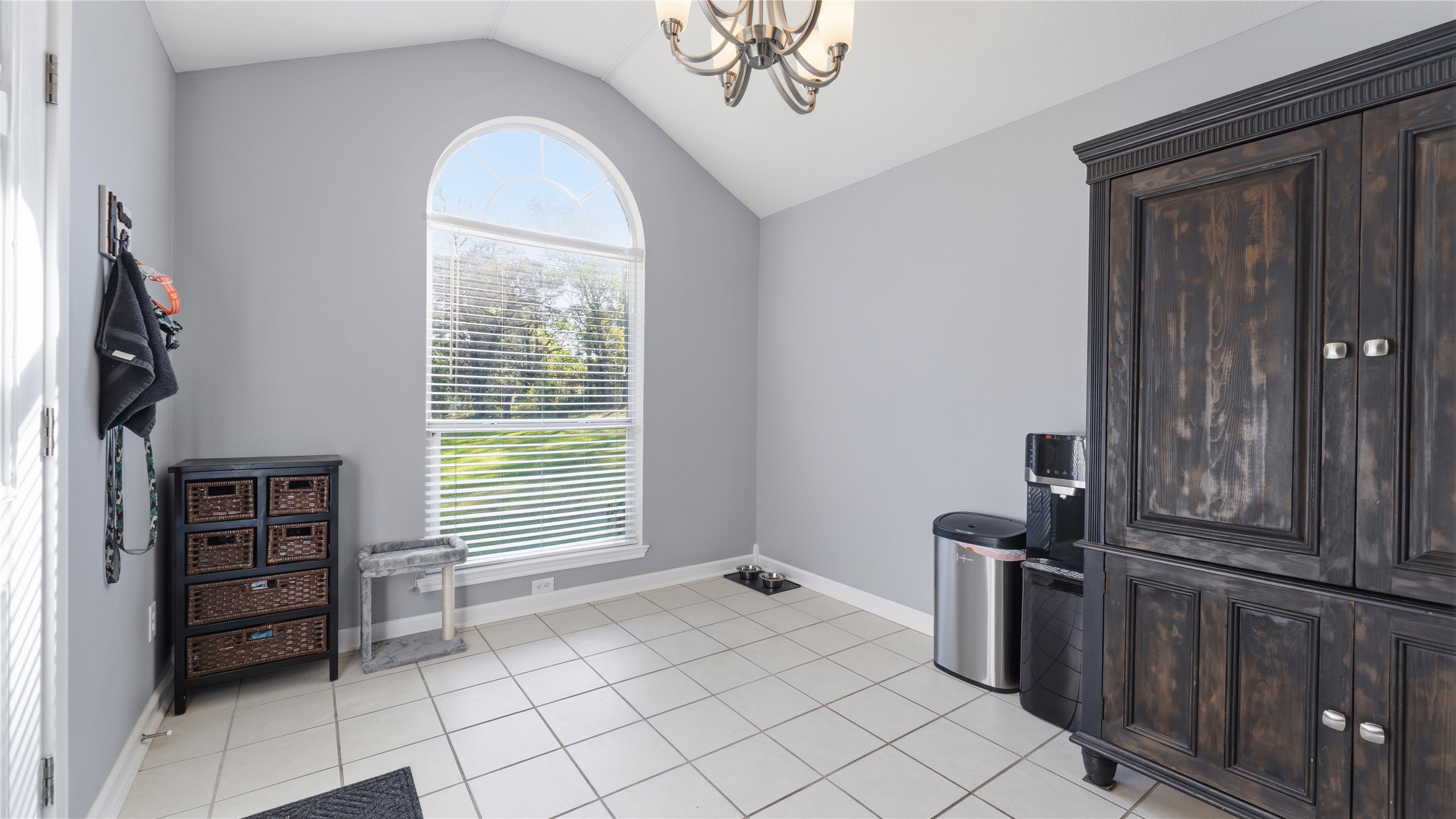 13 Westwood Drive Property Photo 17