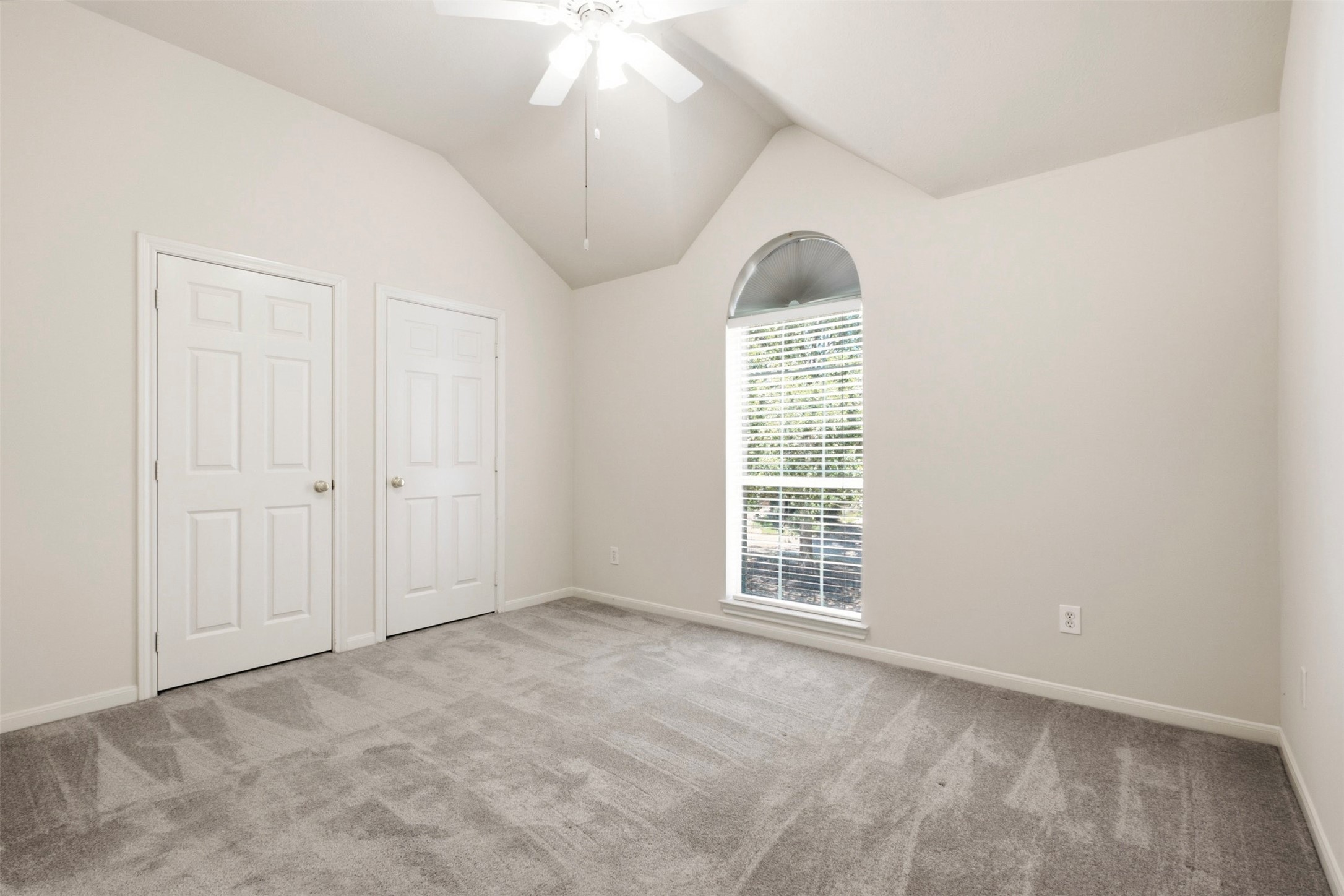 11703 Hillsgate Court Property Photo 27