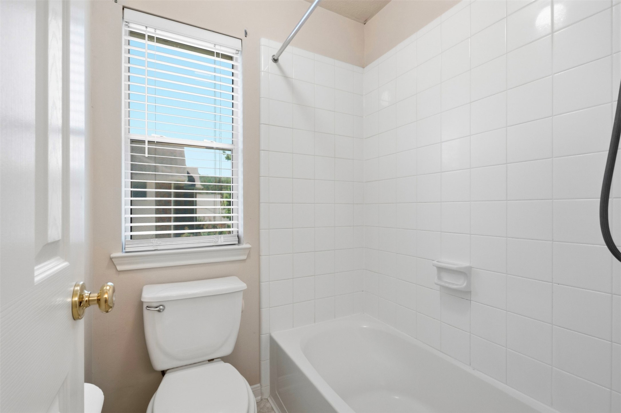 11703 Hillsgate Court Property Photo 35