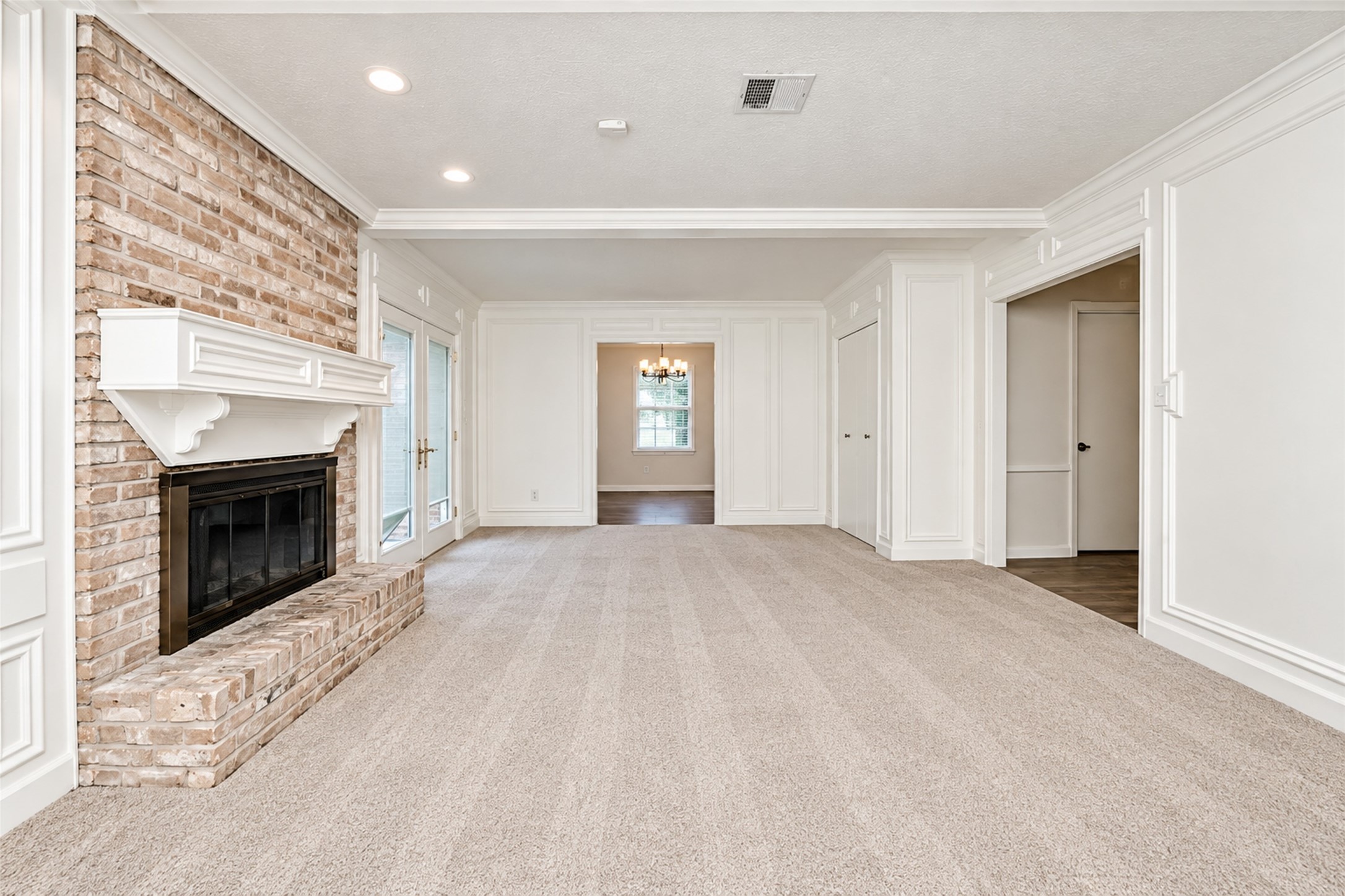11307 Wickersham Lane Property Photo 4