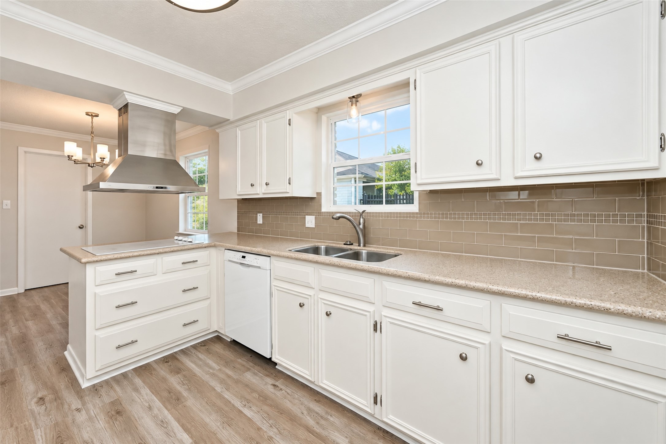 11307 Wickersham Lane Property Photo 9