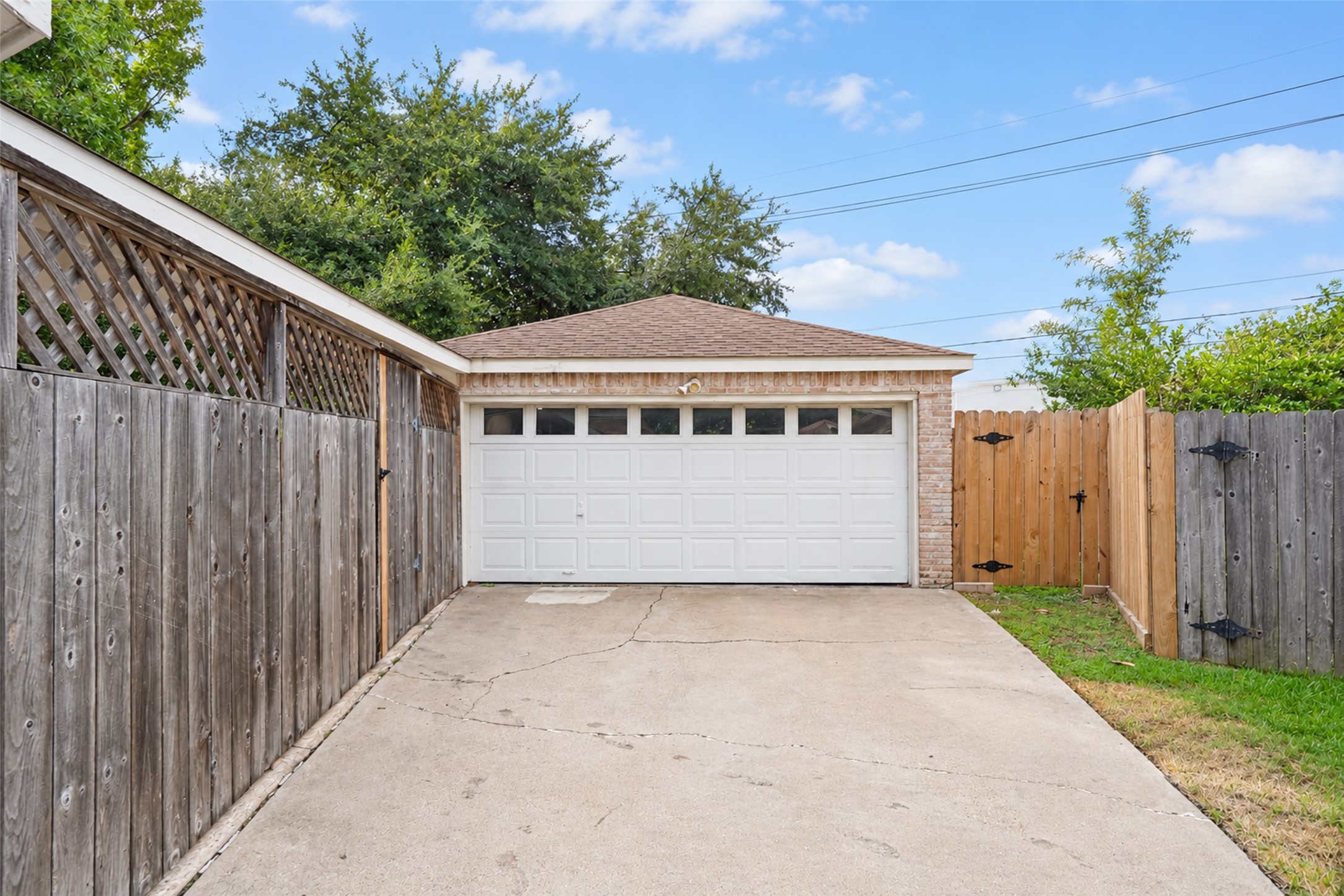 11307 Wickersham Lane Property Photo 19