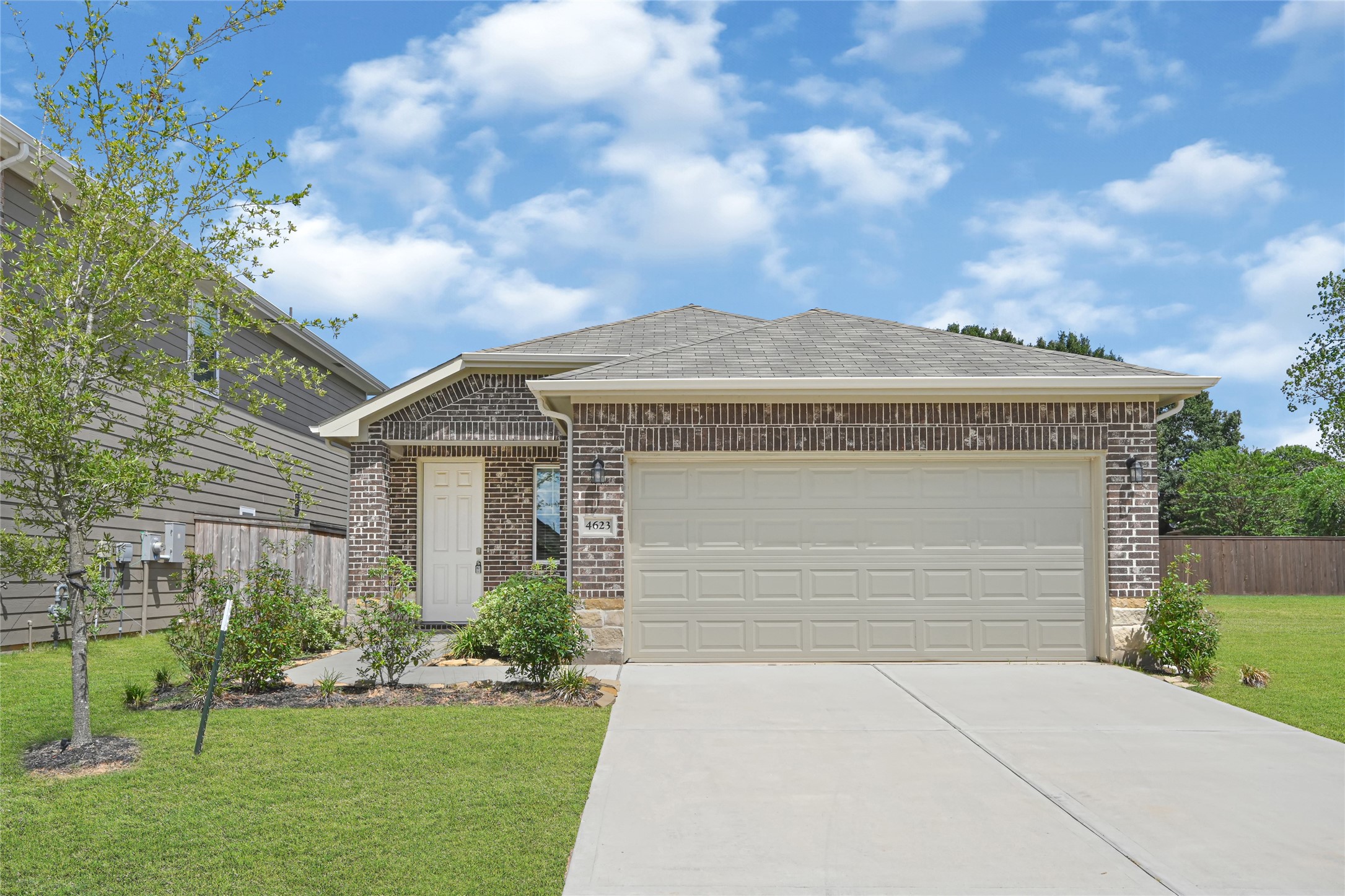 4623 Mesquite Trail Blush Property Photo 1
