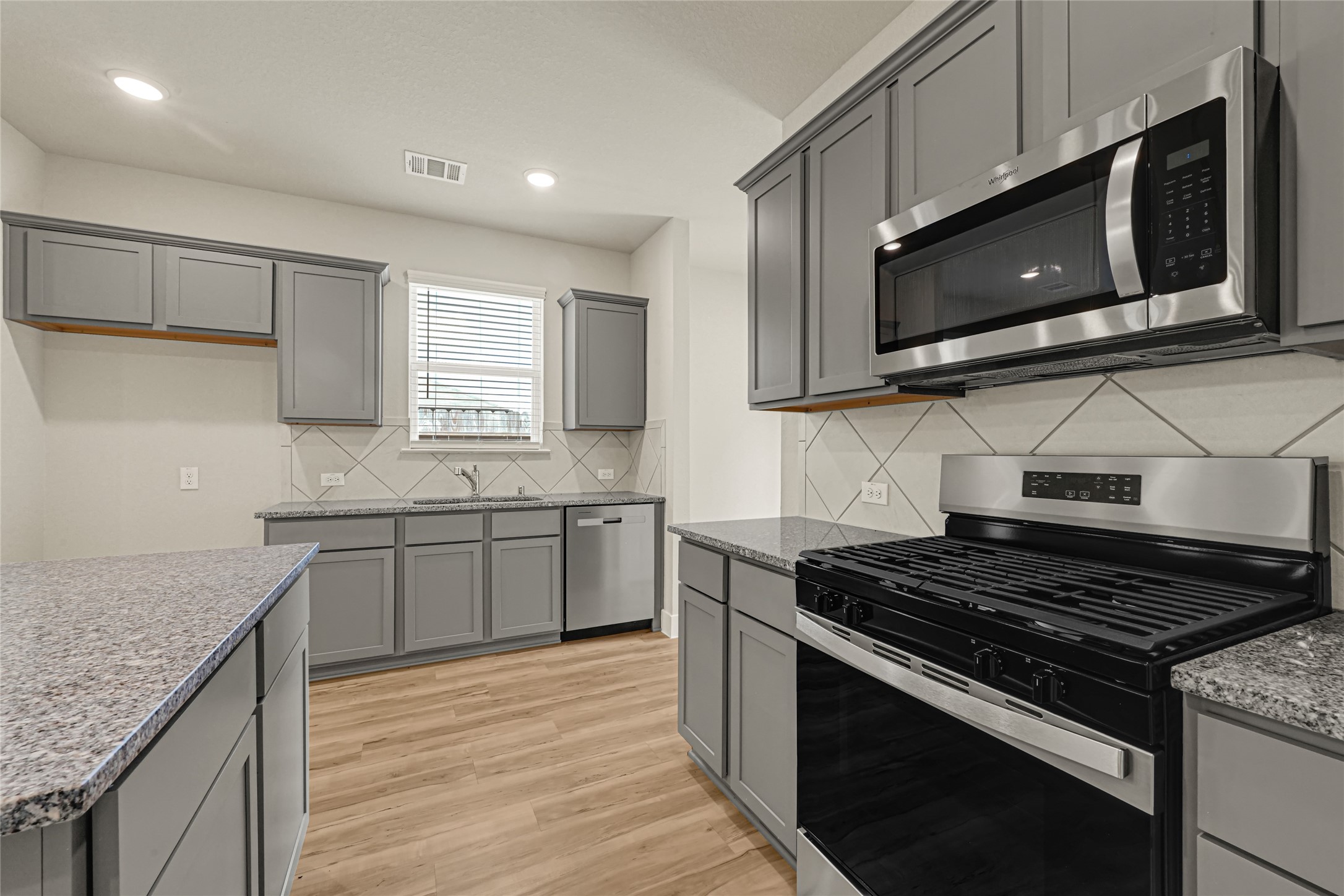 4623 Mesquite Trail Blush Property Photo 6