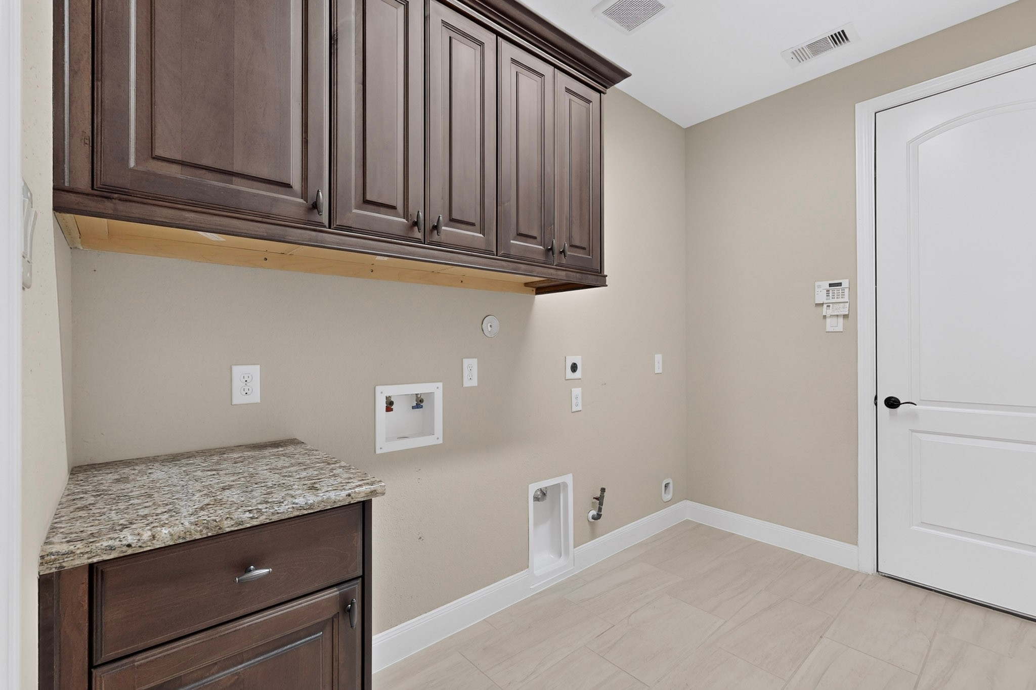 27822 Desert Manor Lane Property Photo 27