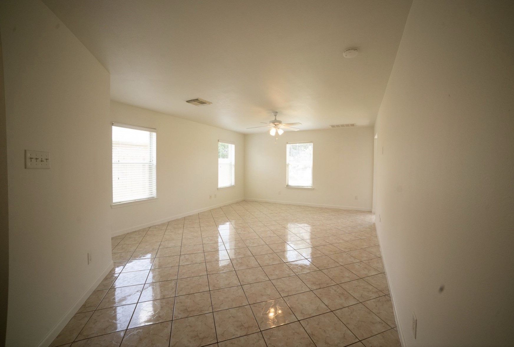 9519 Deep Valley Drive Property Photo 6