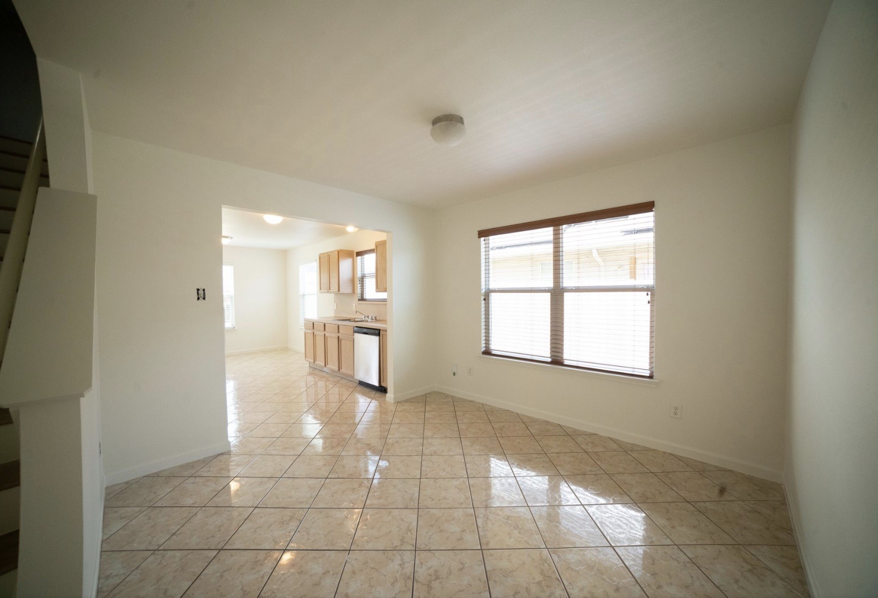 9519 Deep Valley Drive Property Photo 8