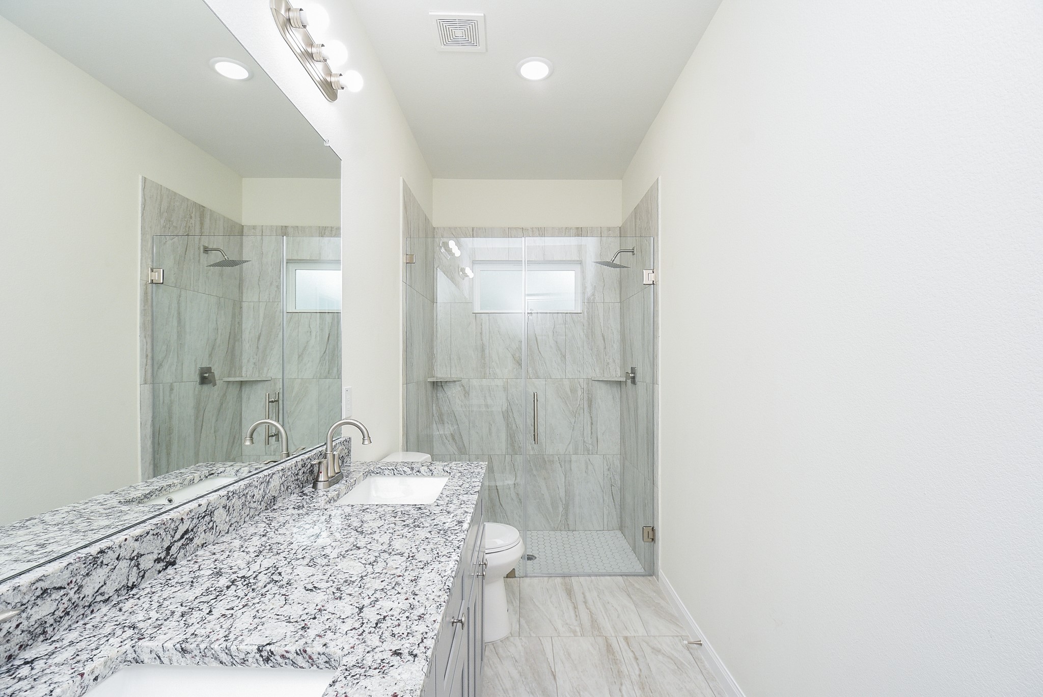 2807 Topiary Lane Property Photo 27