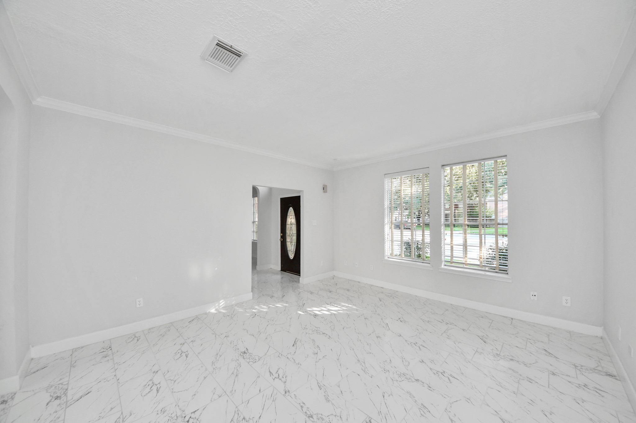 1910 Aspley Court Property Photo 7