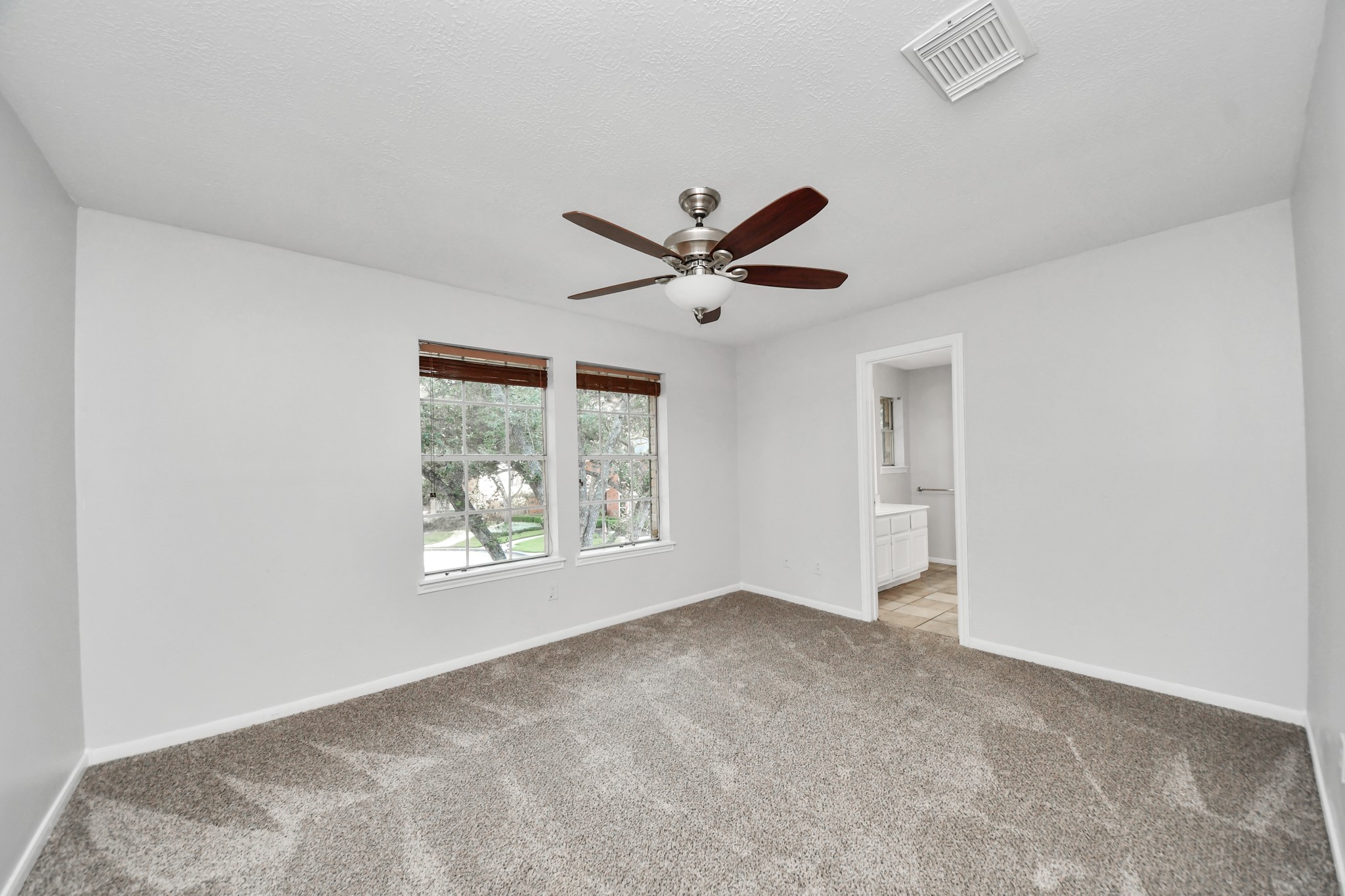 1910 Aspley Court Property Photo 29