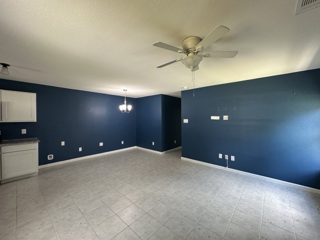 28617 Rantoul Court Property Photo 7
