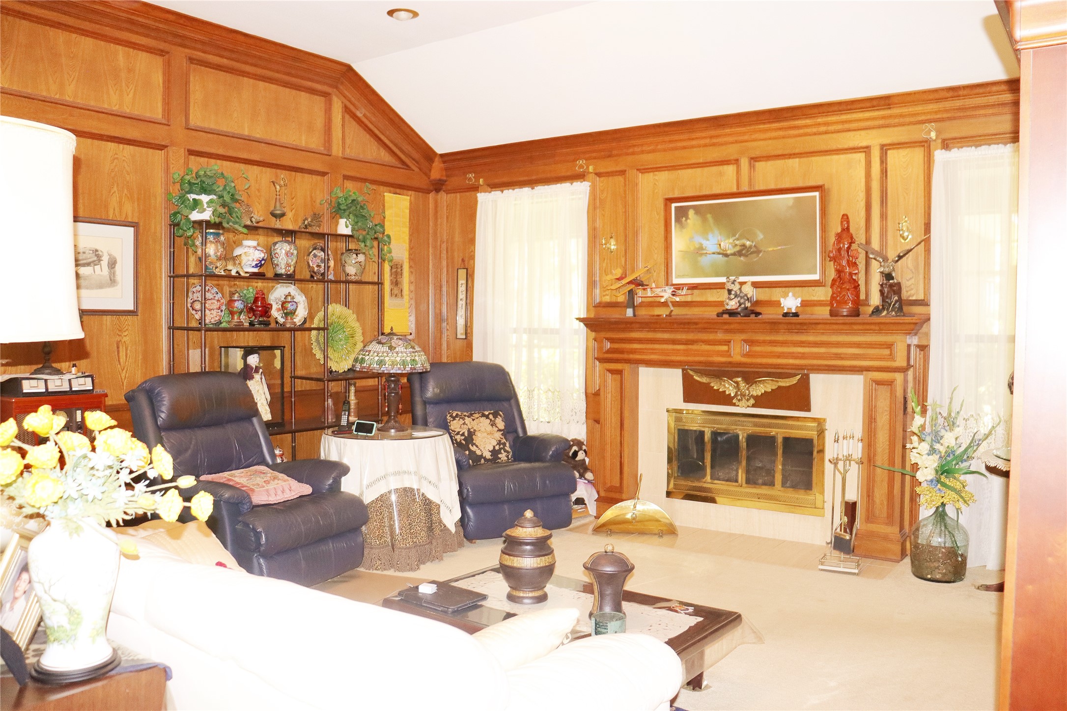 1927 Oak Island Drive Property Photo 2