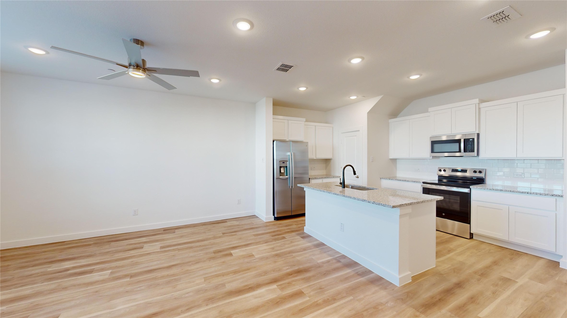 2938 Elle Drive Property Photo 11