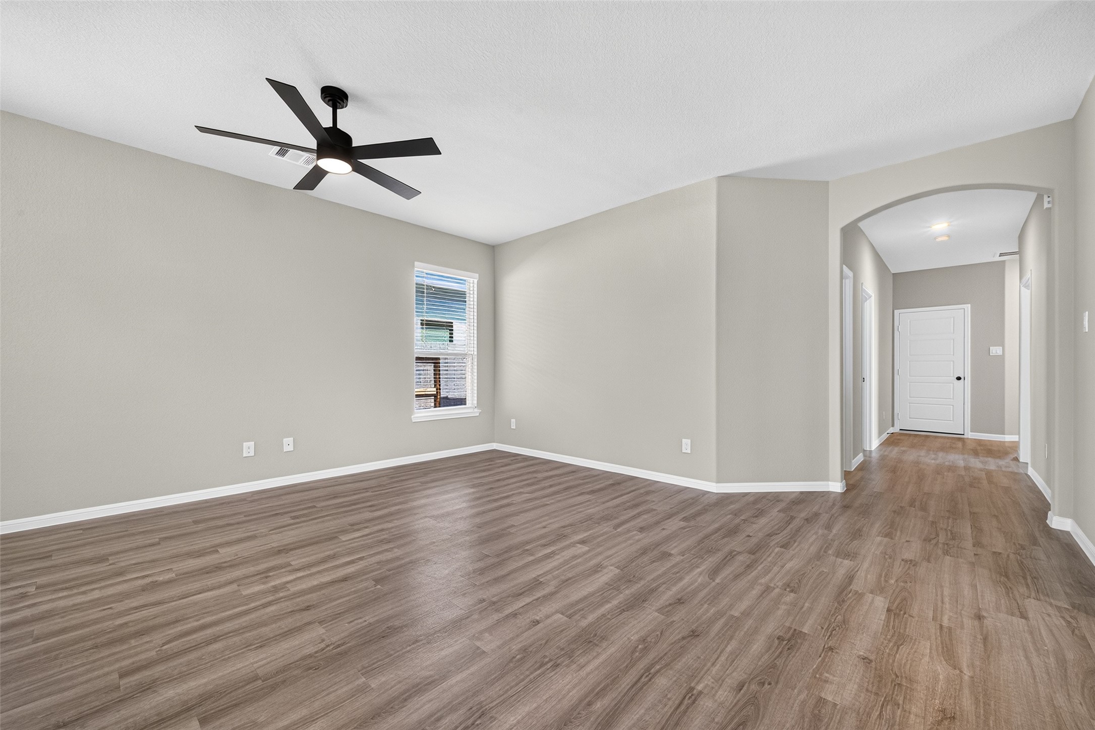 369 Stone Placa Trail Property Photo 7