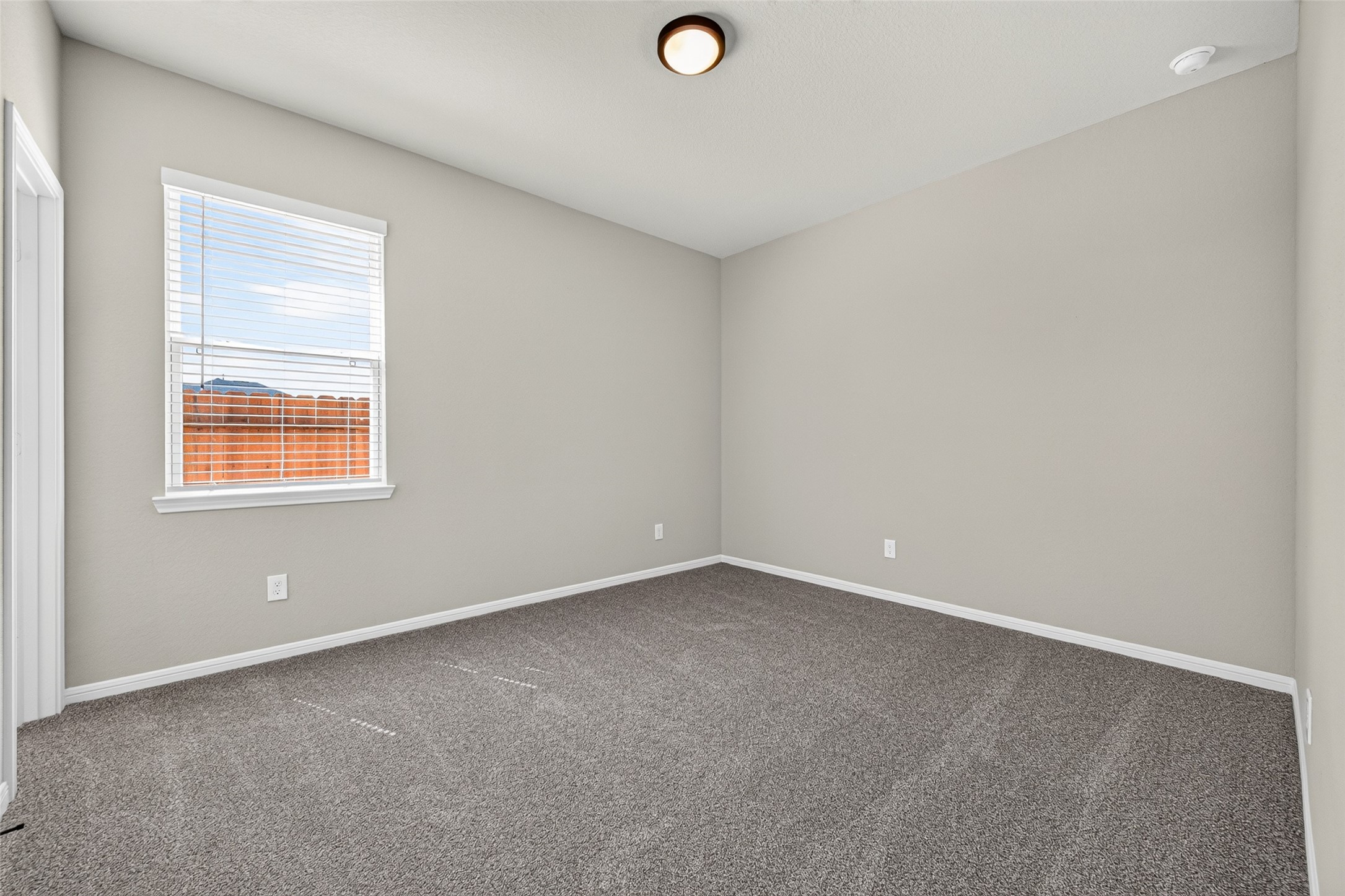 369 Stone Placa Trail Property Photo 19