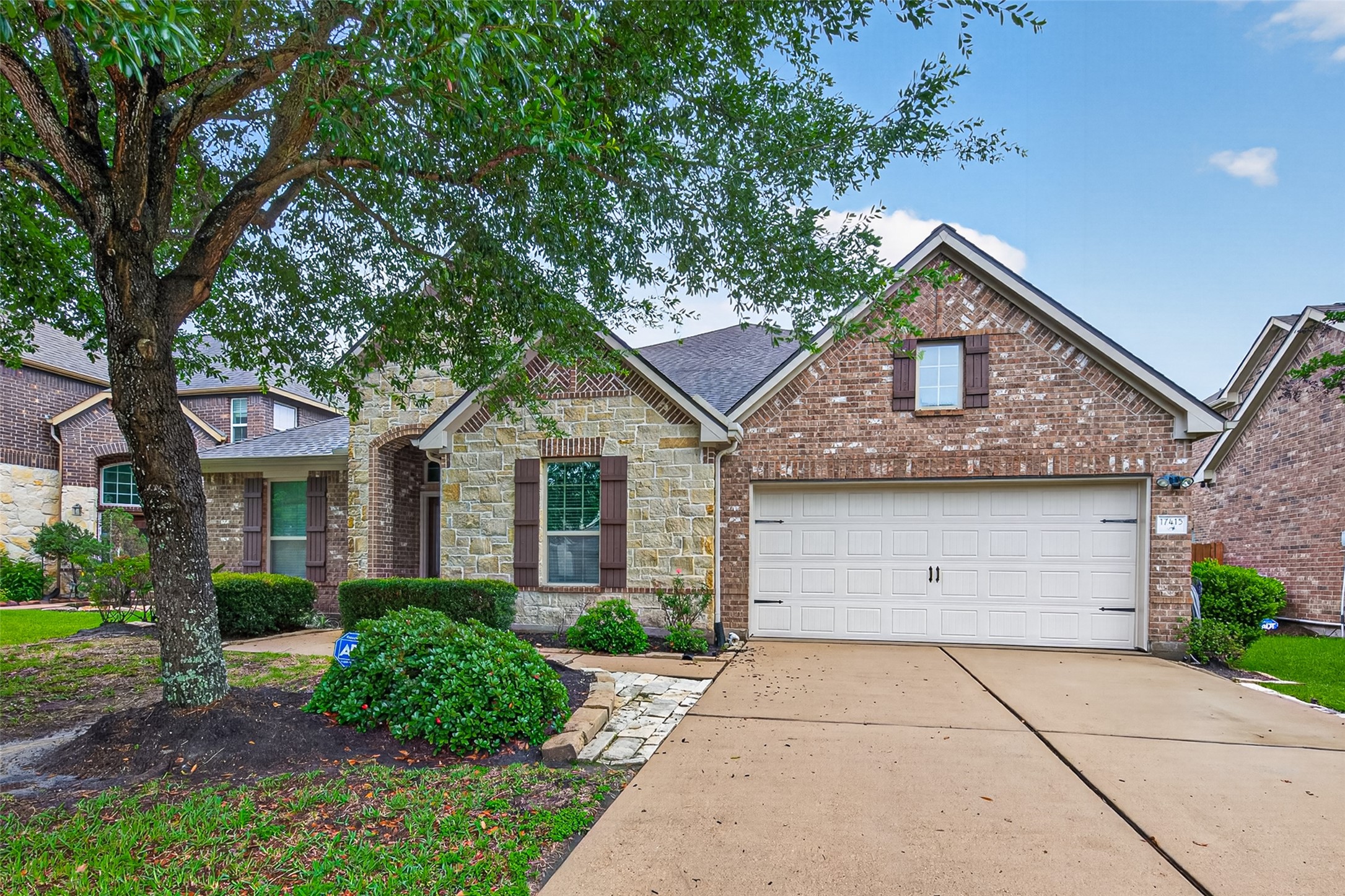 17415 Meadow Light Drive Property Photo