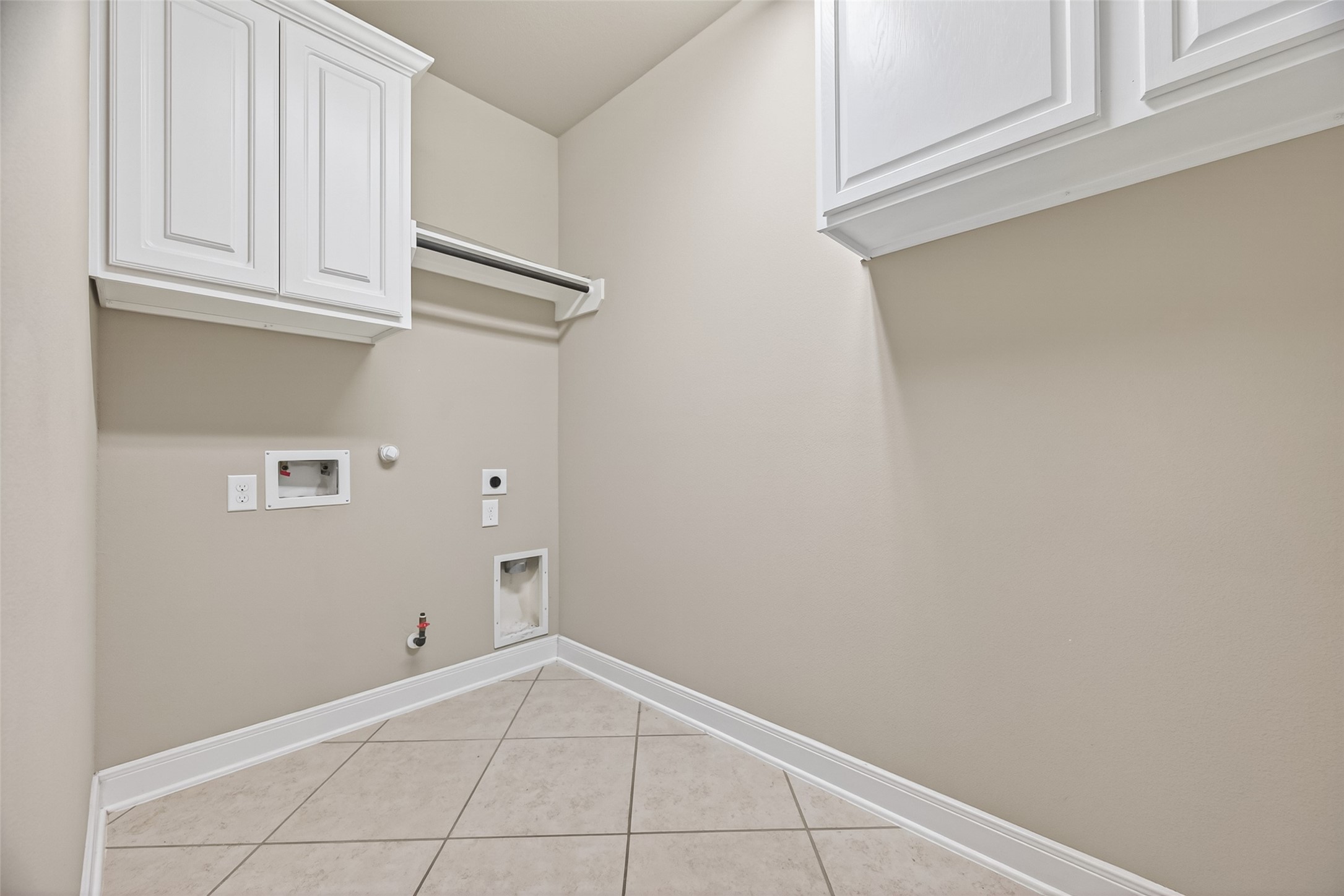 17415 Meadow Light Drive Property Photo 25