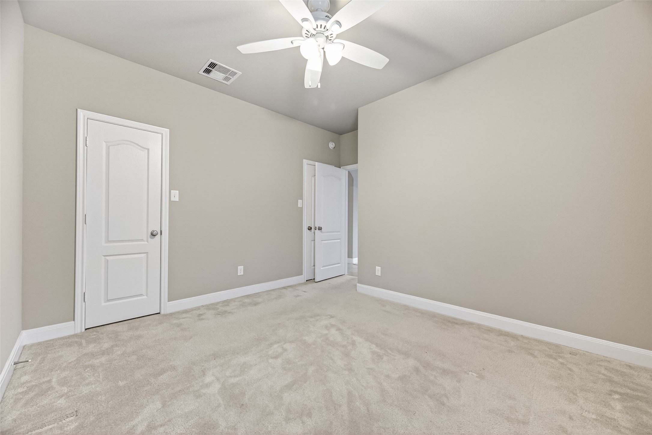 17415 Meadow Light Drive Property Photo 29
