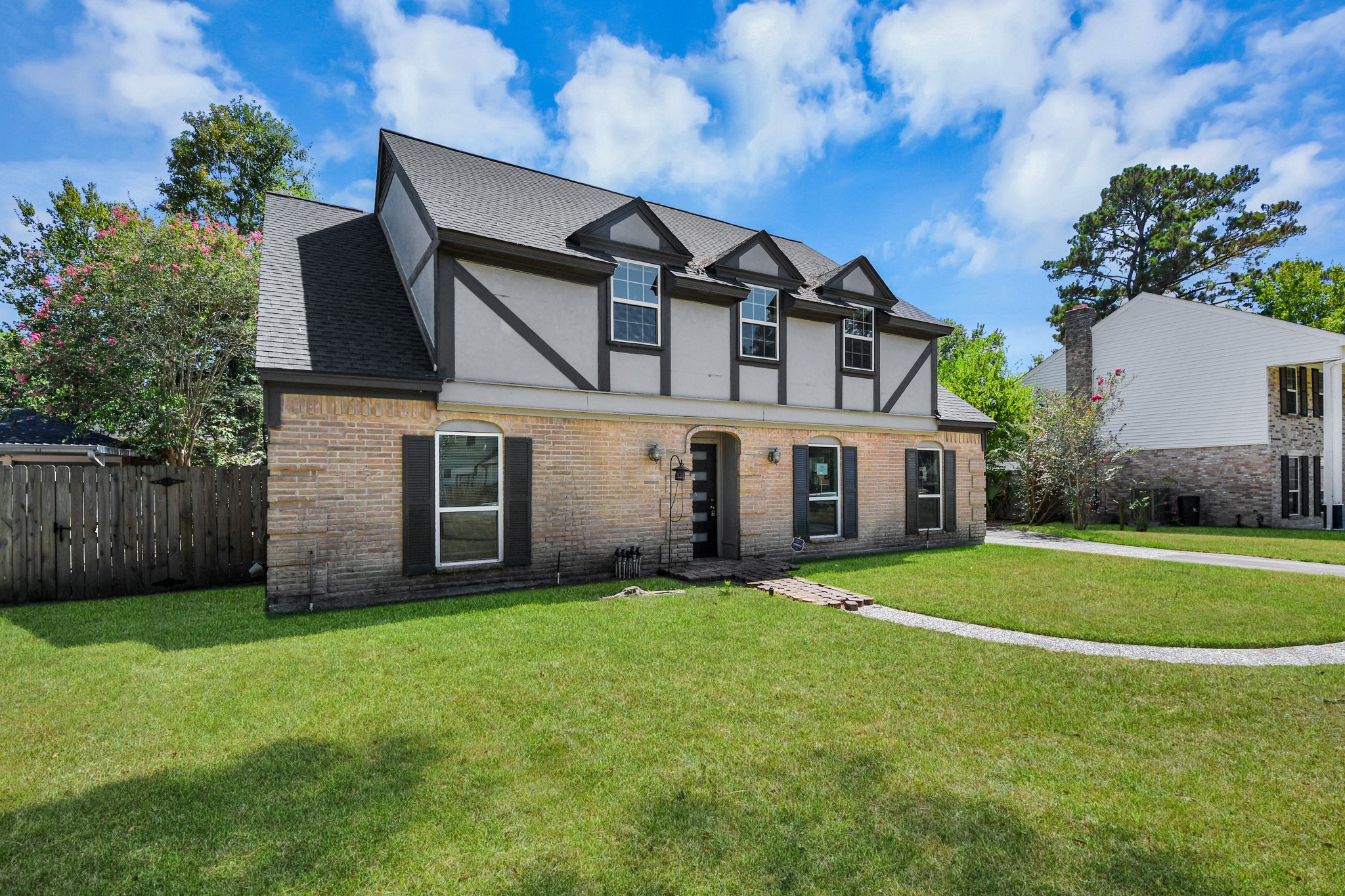 532 Bull Run Court Property Photo 3