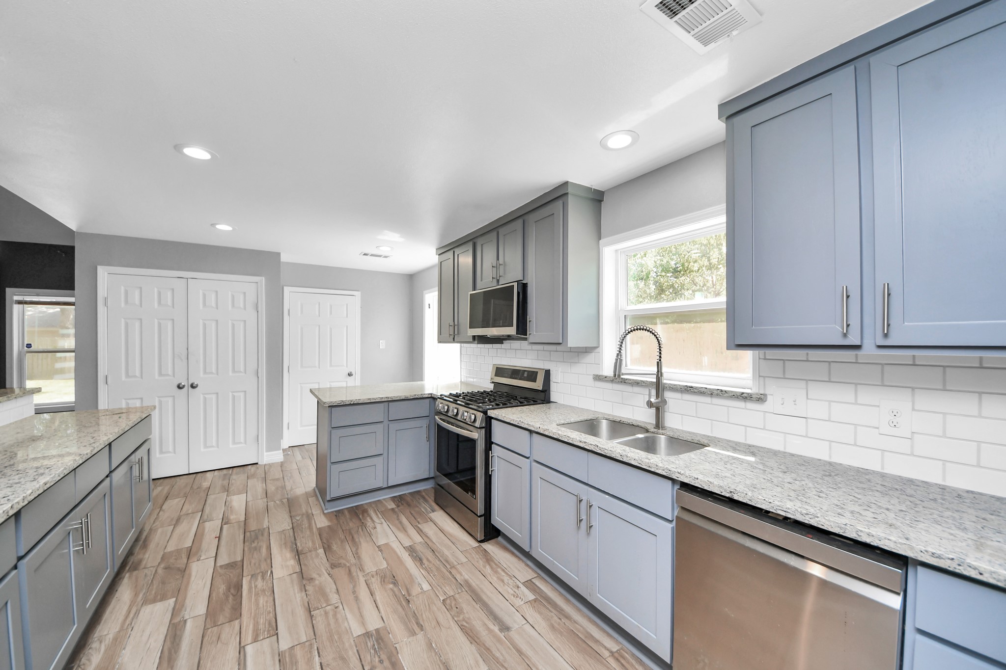 532 Bull Run Court Property Photo 16
