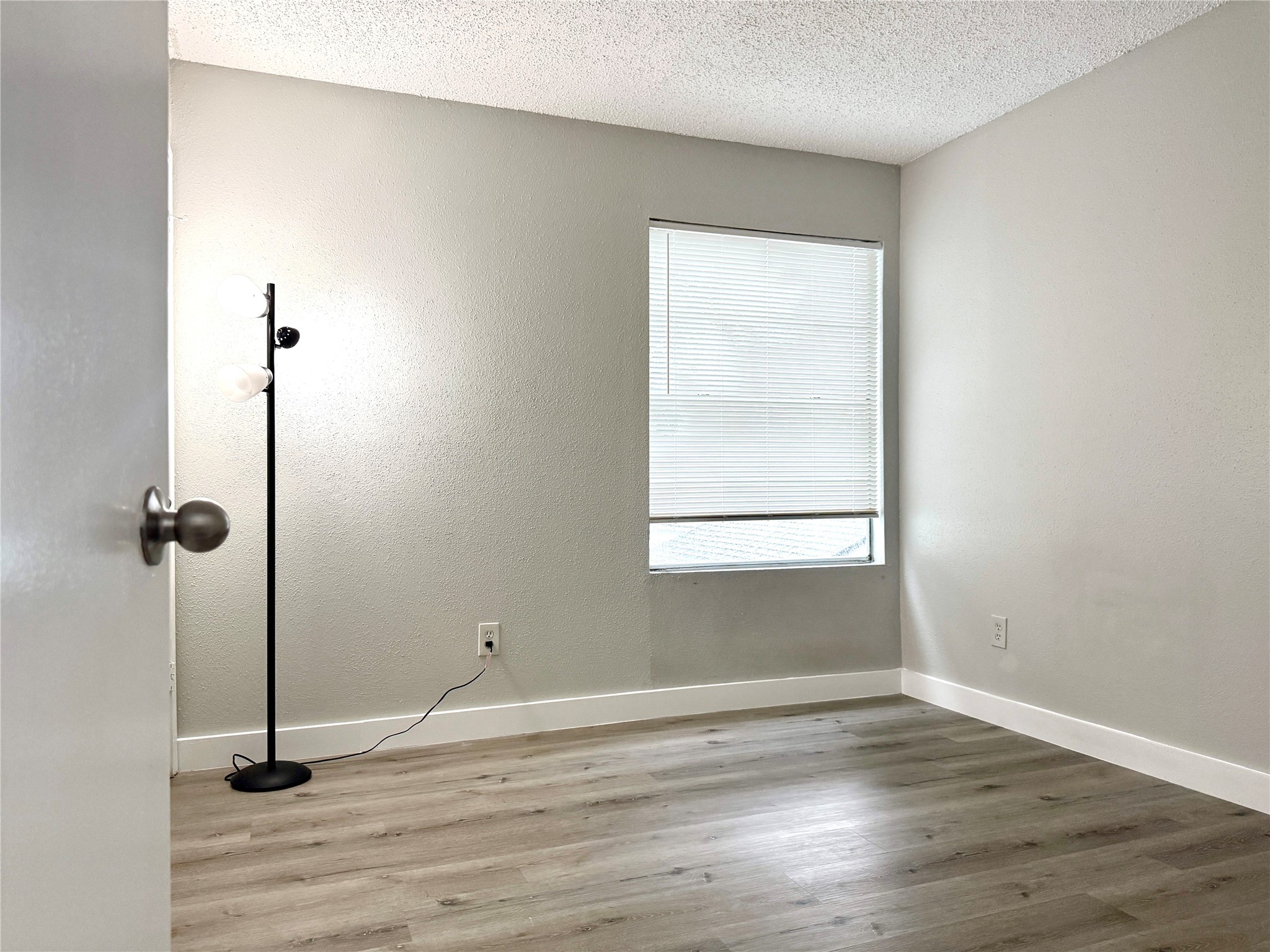 18586 N Lyford Drive Property Photo 12