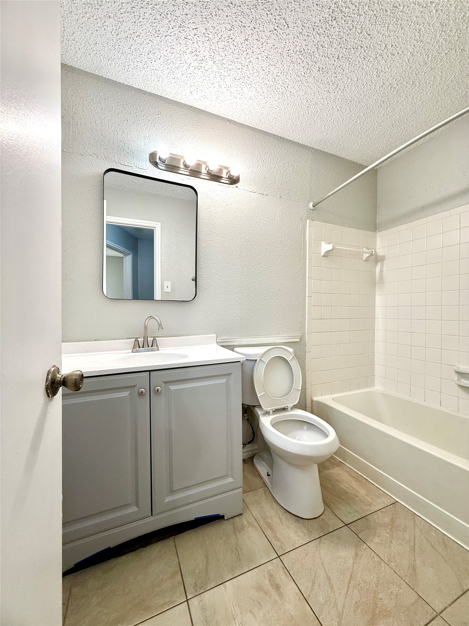 18586 N Lyford Drive Property Photo 14