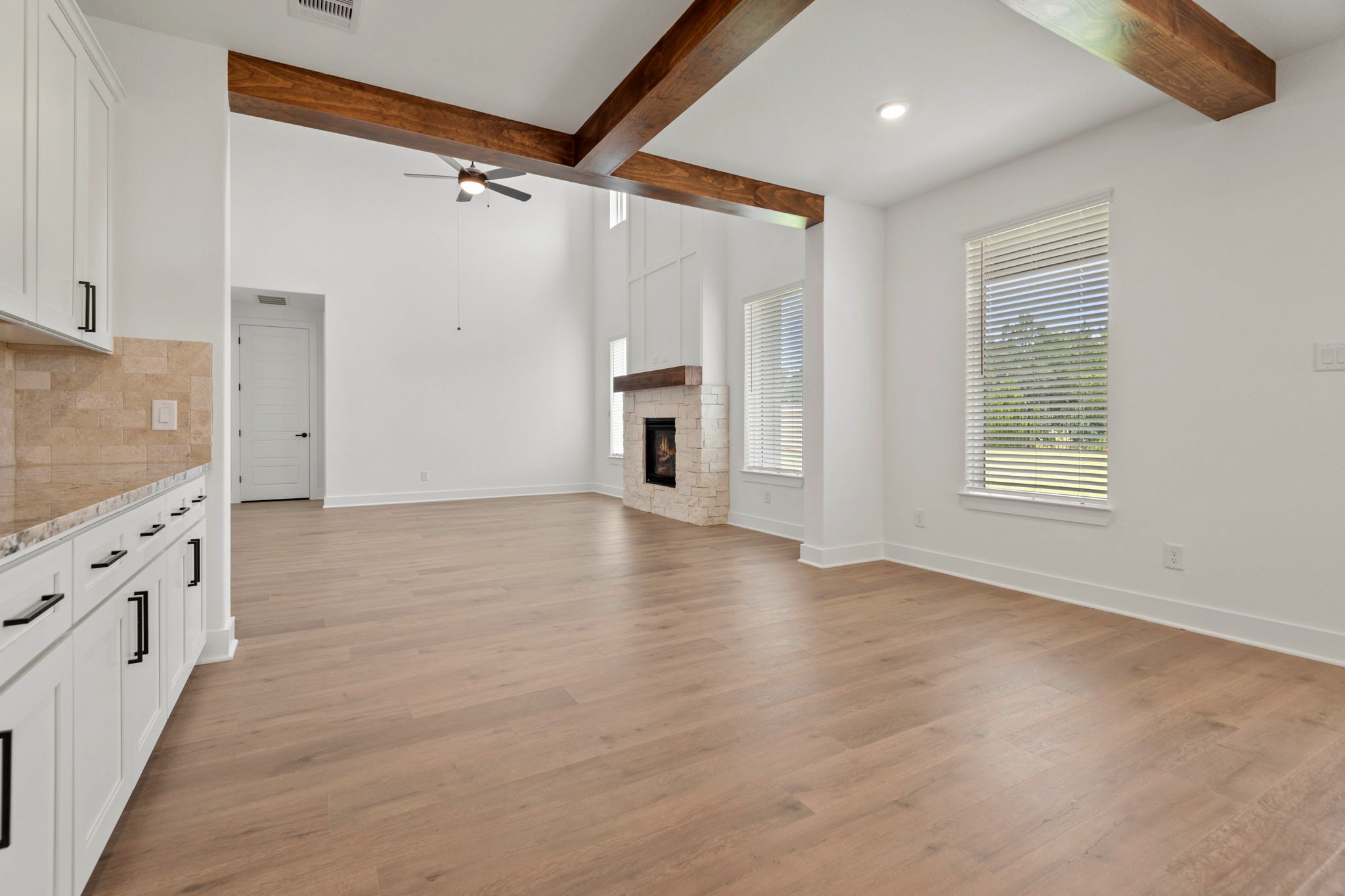 5608 Marigold Mile Drive Property Photo 7