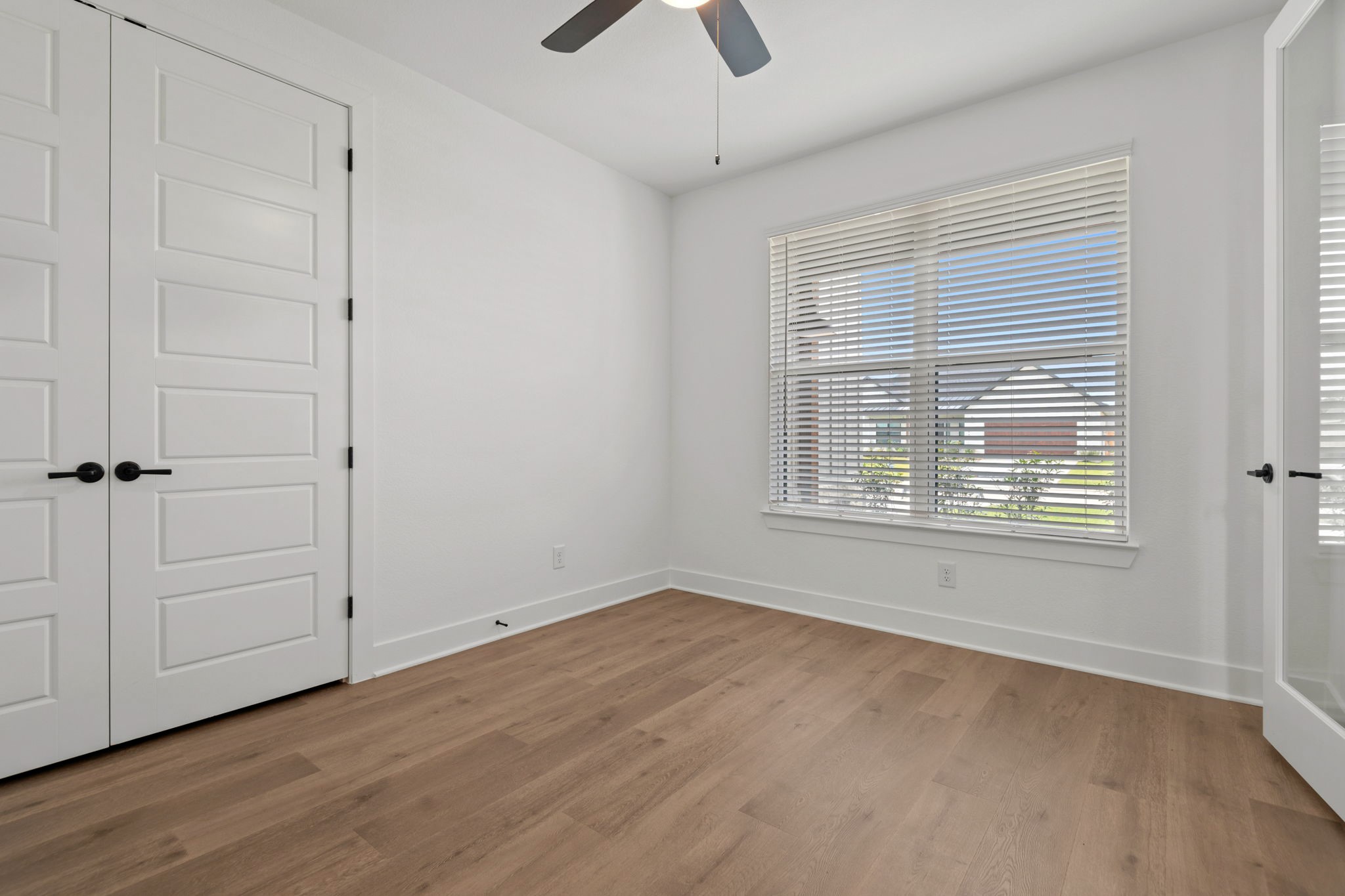 5608 Marigold Mile Drive Property Photo 12