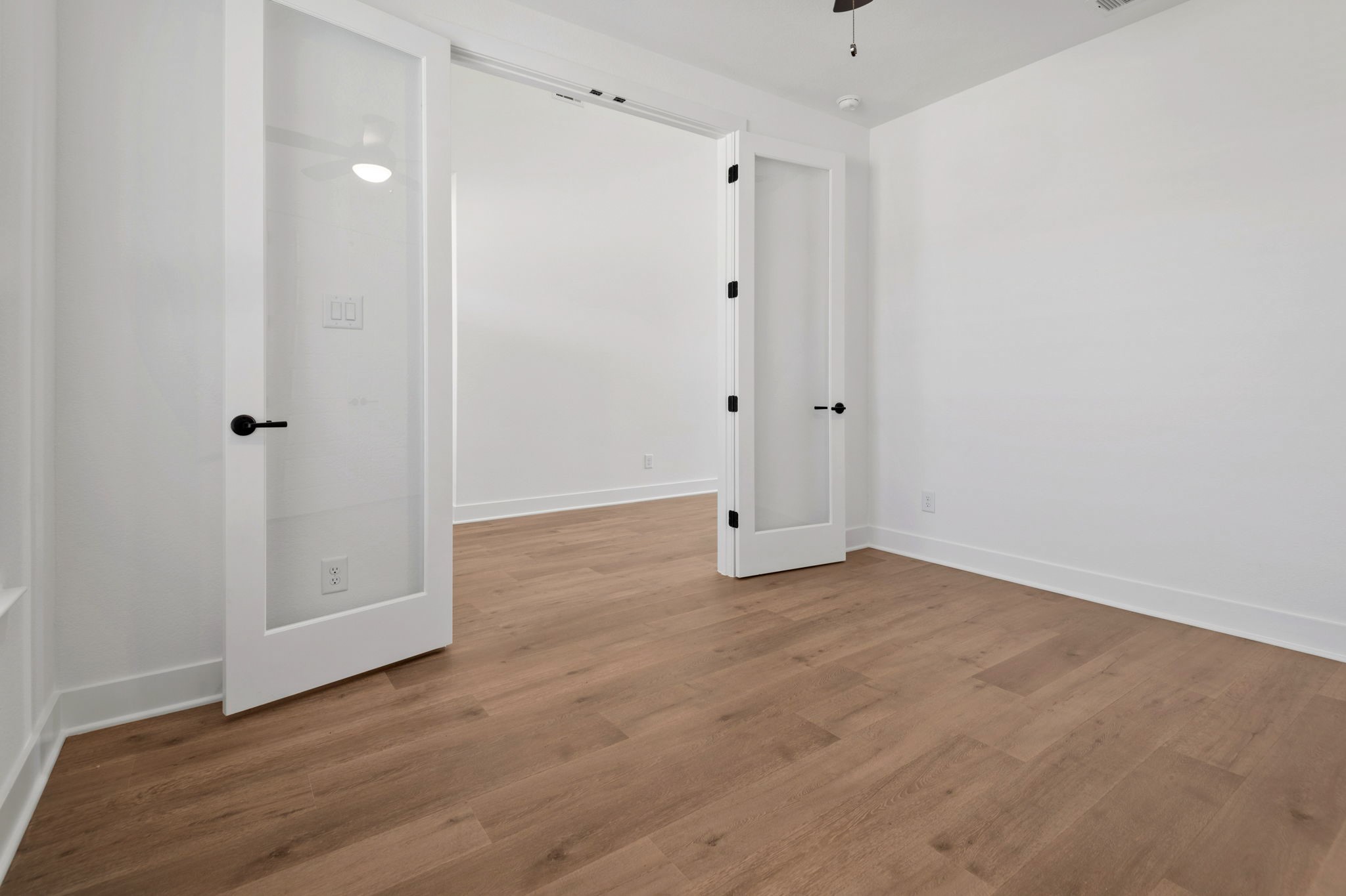 5608 Marigold Mile Drive Property Photo 13
