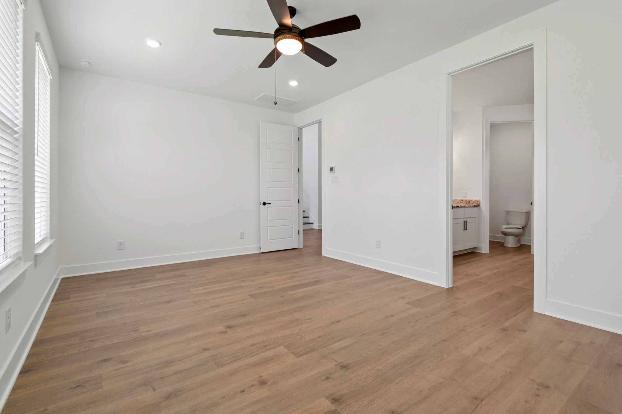 5608 Marigold Mile Drive Property Photo 17