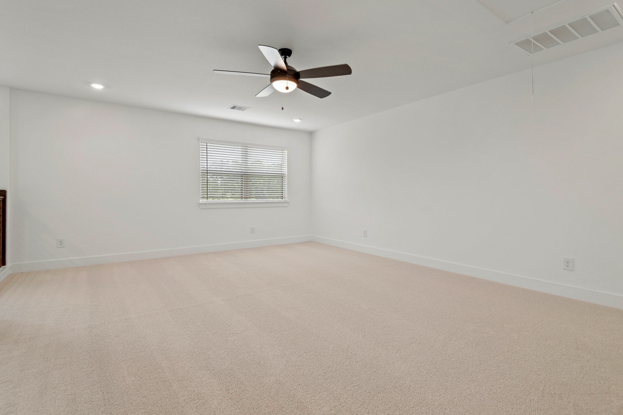 5608 Marigold Mile Drive Property Photo 23