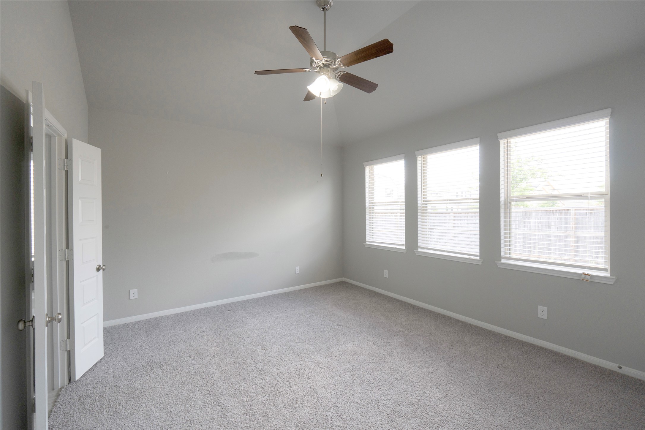24238 Golden Fallow Drive Property Photo 13