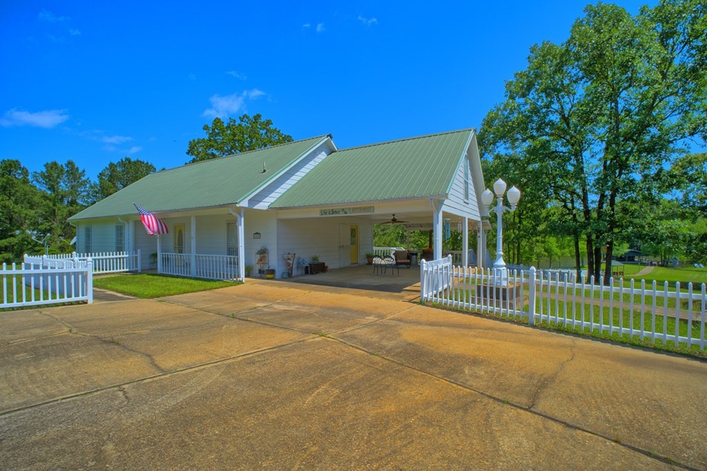123 Jarrod Drive Property Photo 1